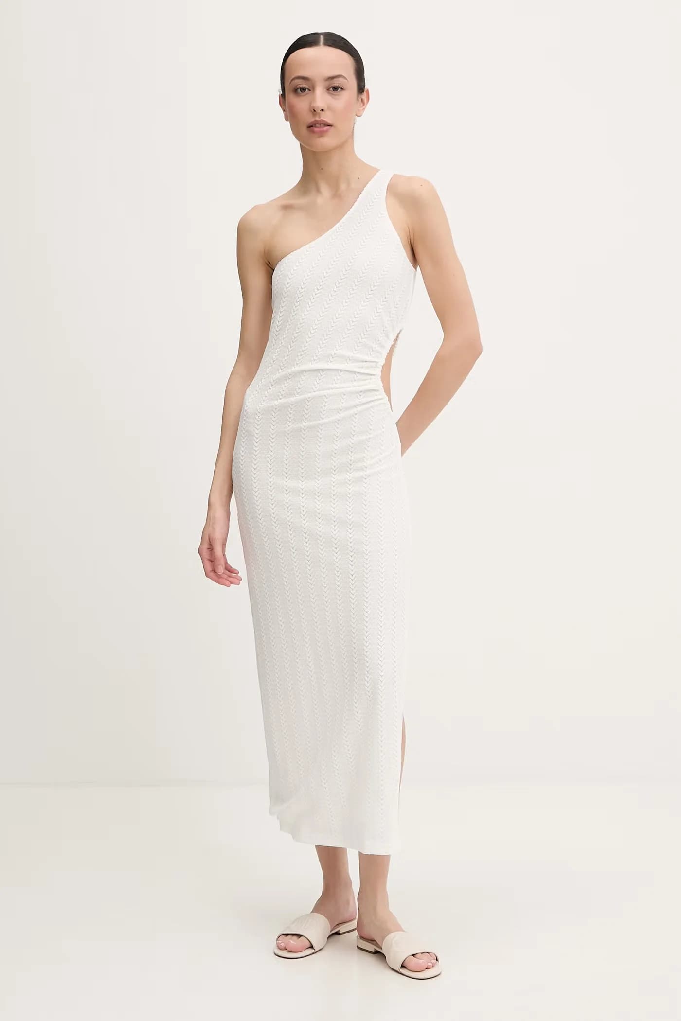 Женское пляжное платье