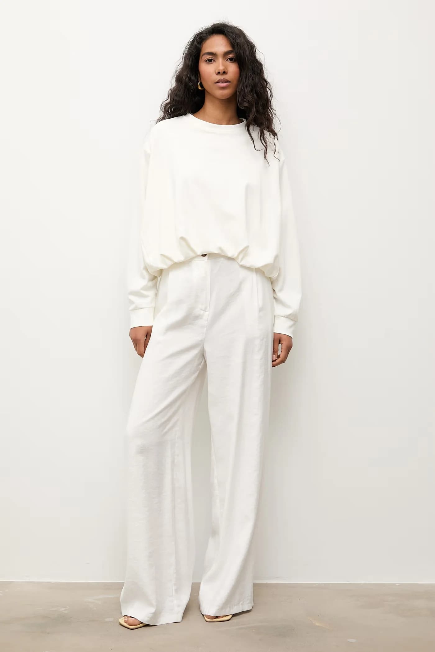 Женская блузка с вискозой - фото 2