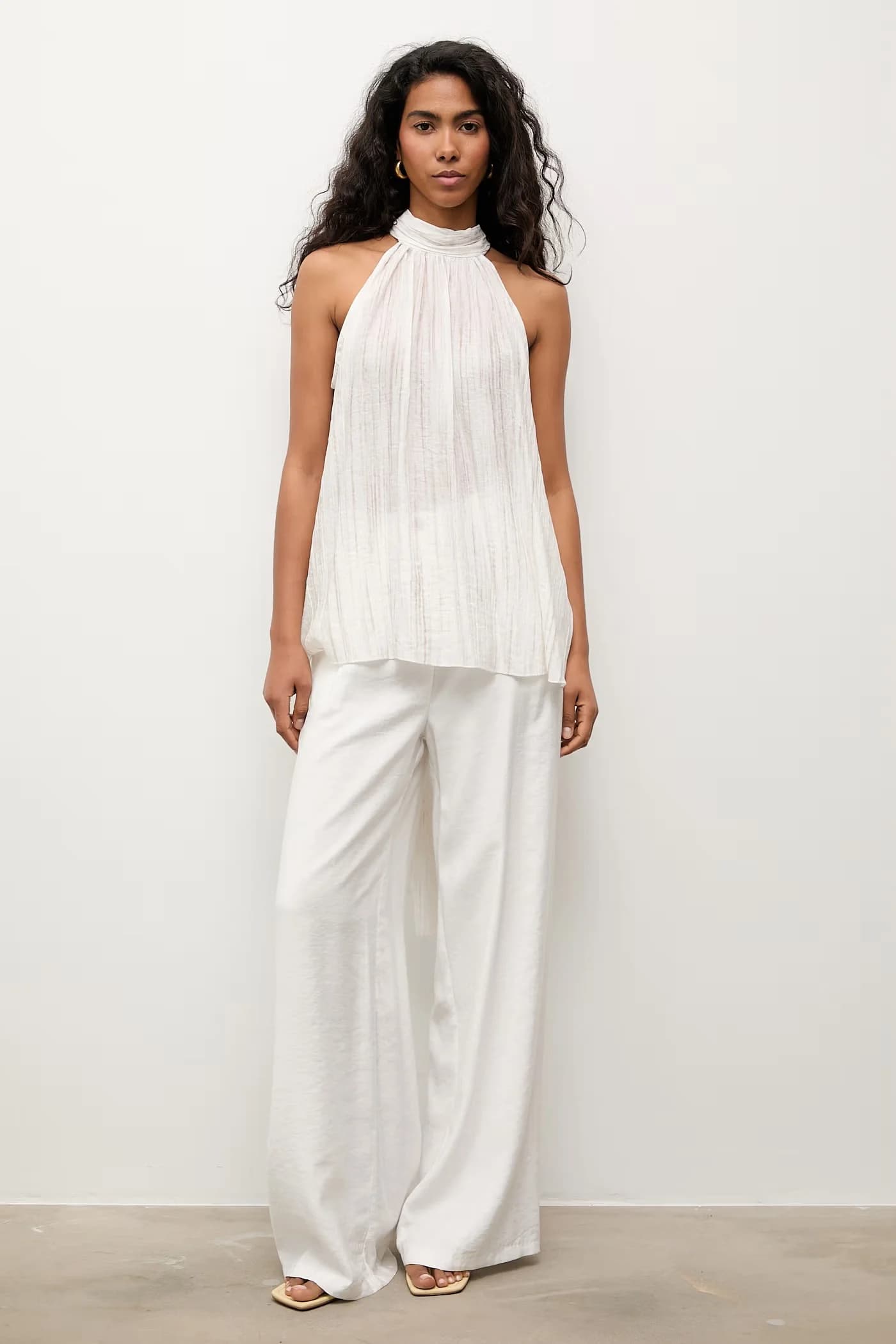 Женская блузка с бретельками - фото 2