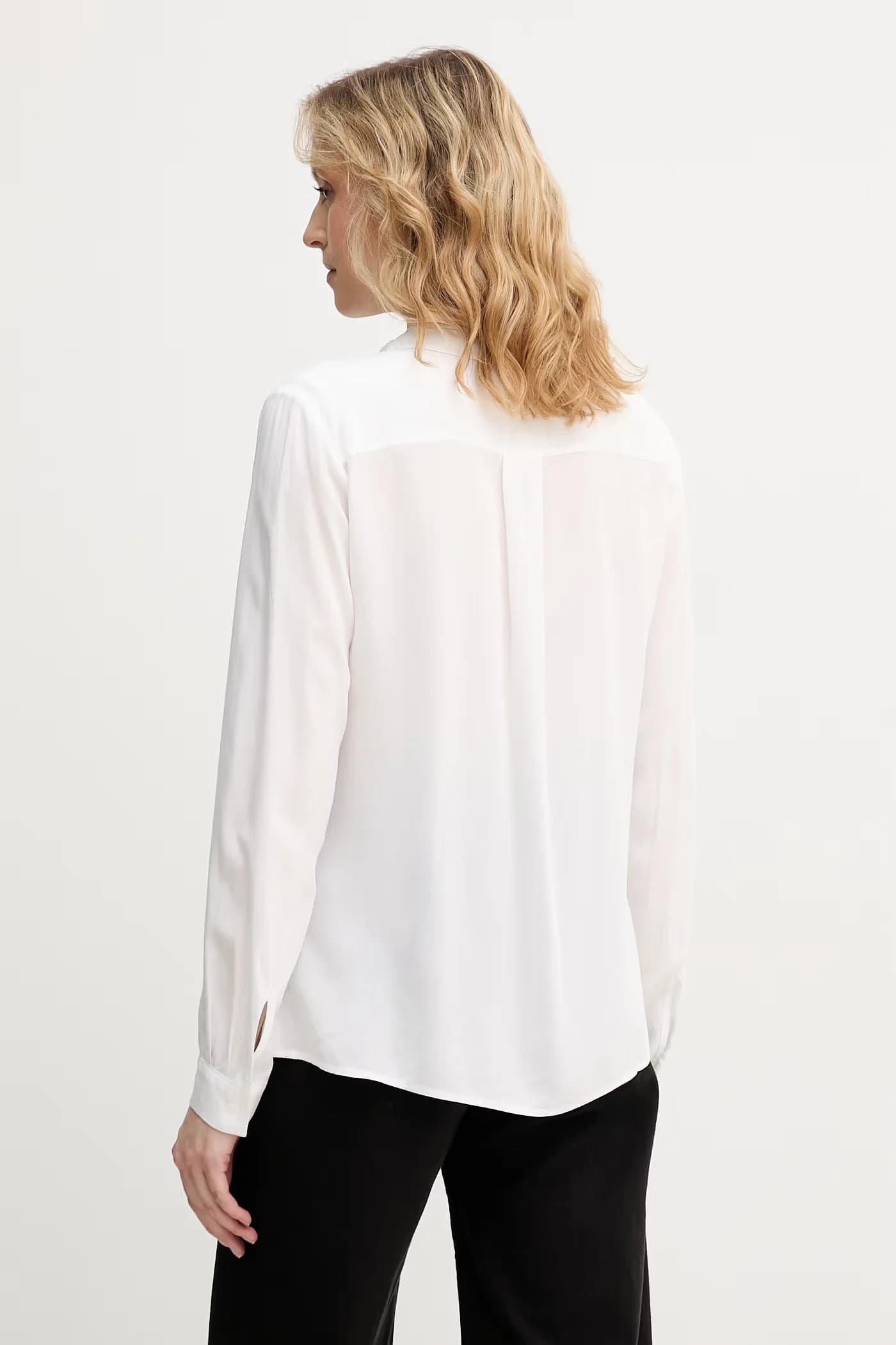 Женская рубашка из вискозы - фото 3