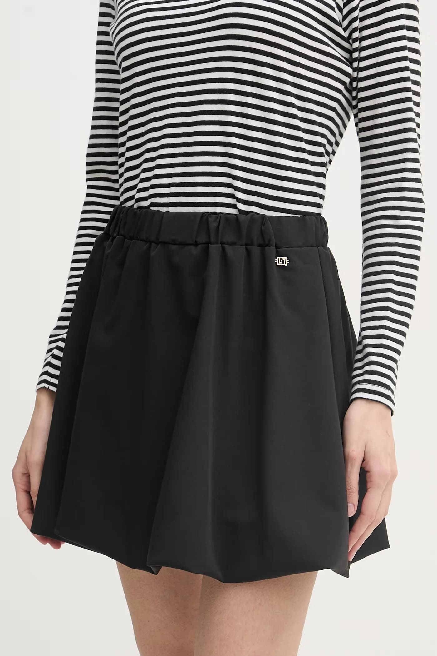 Юбка-безделушка