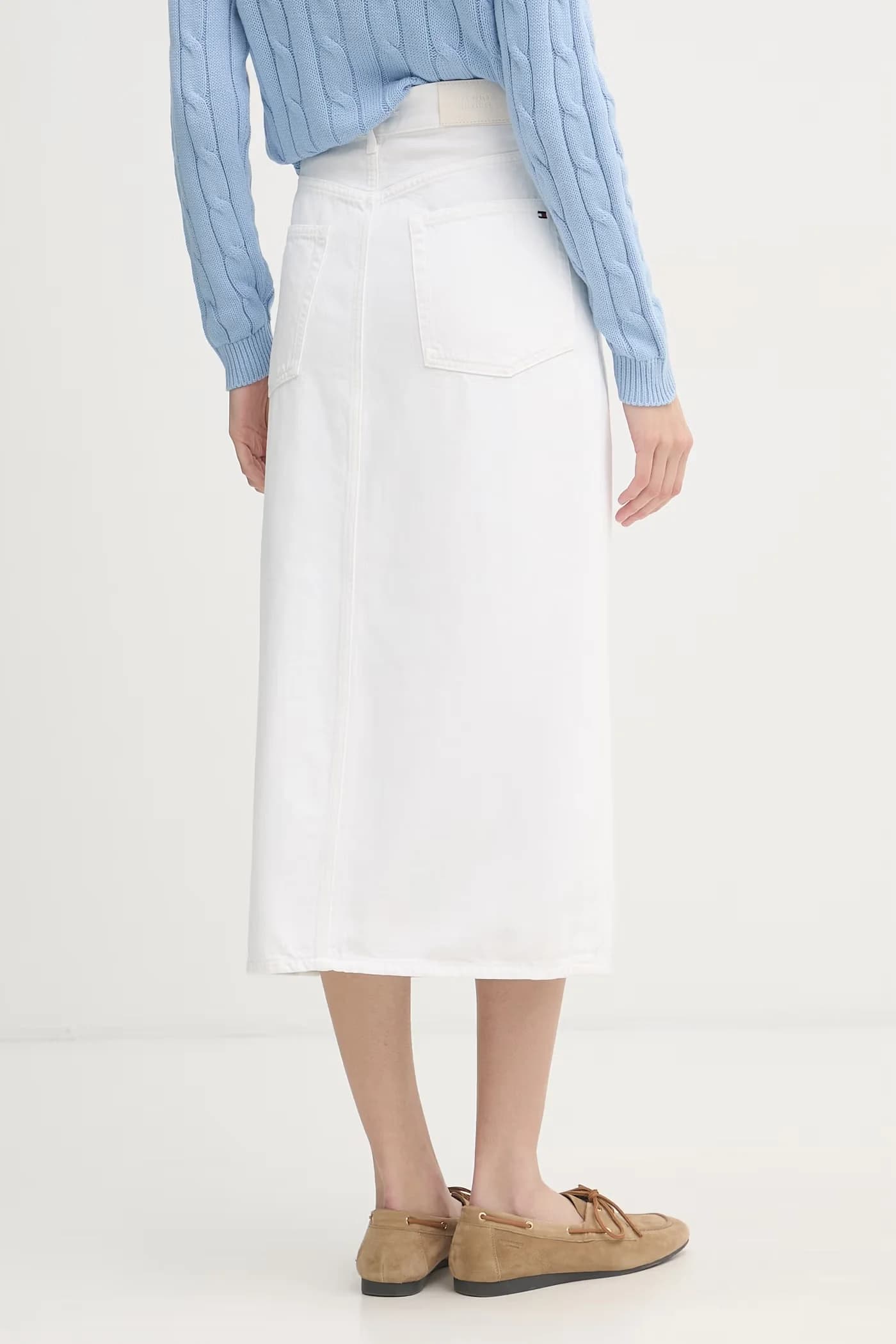 Джинсовая юбка с разрезом - фото 3