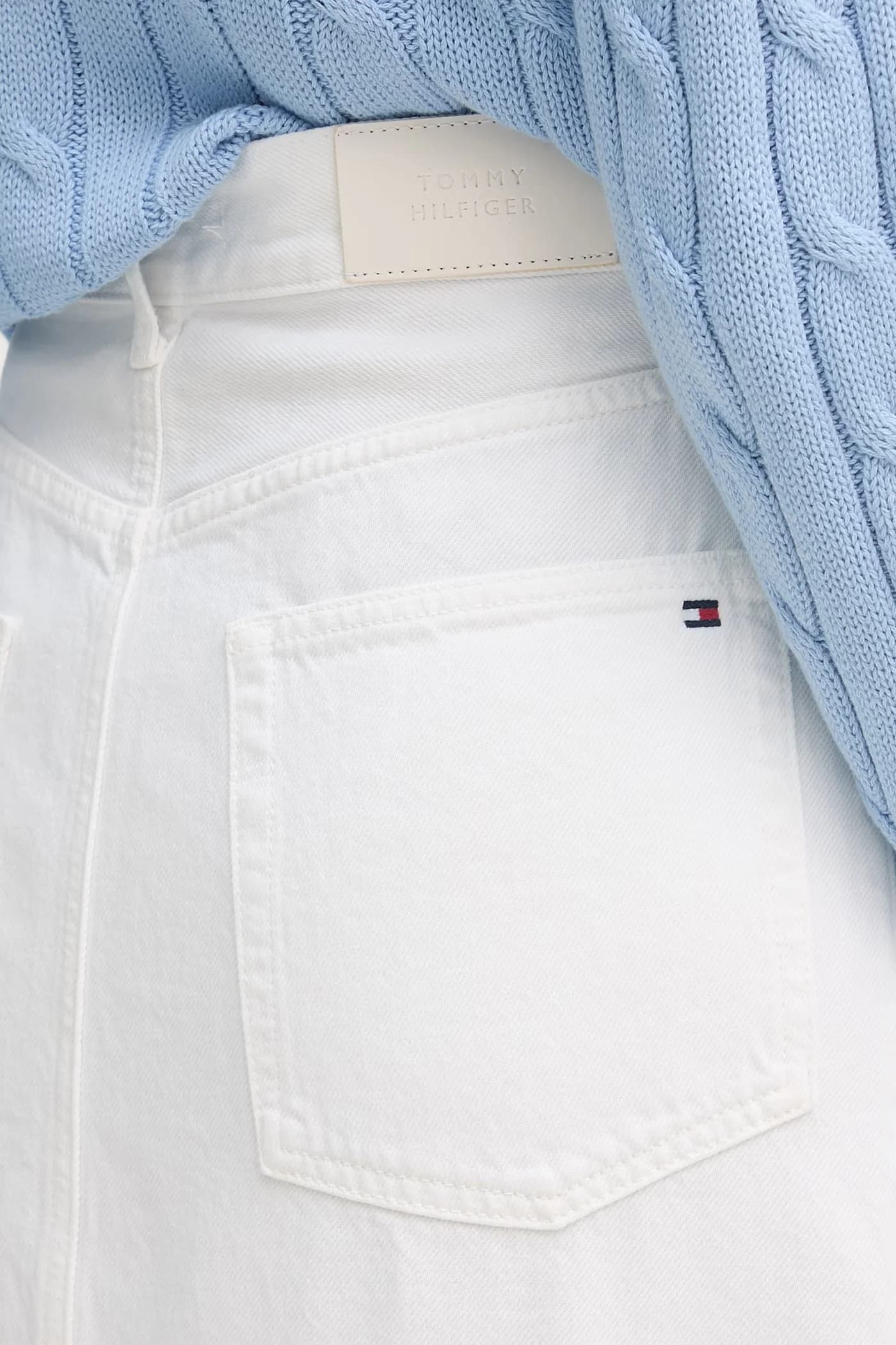 Джинсовая юбка с разрезом - фото 5