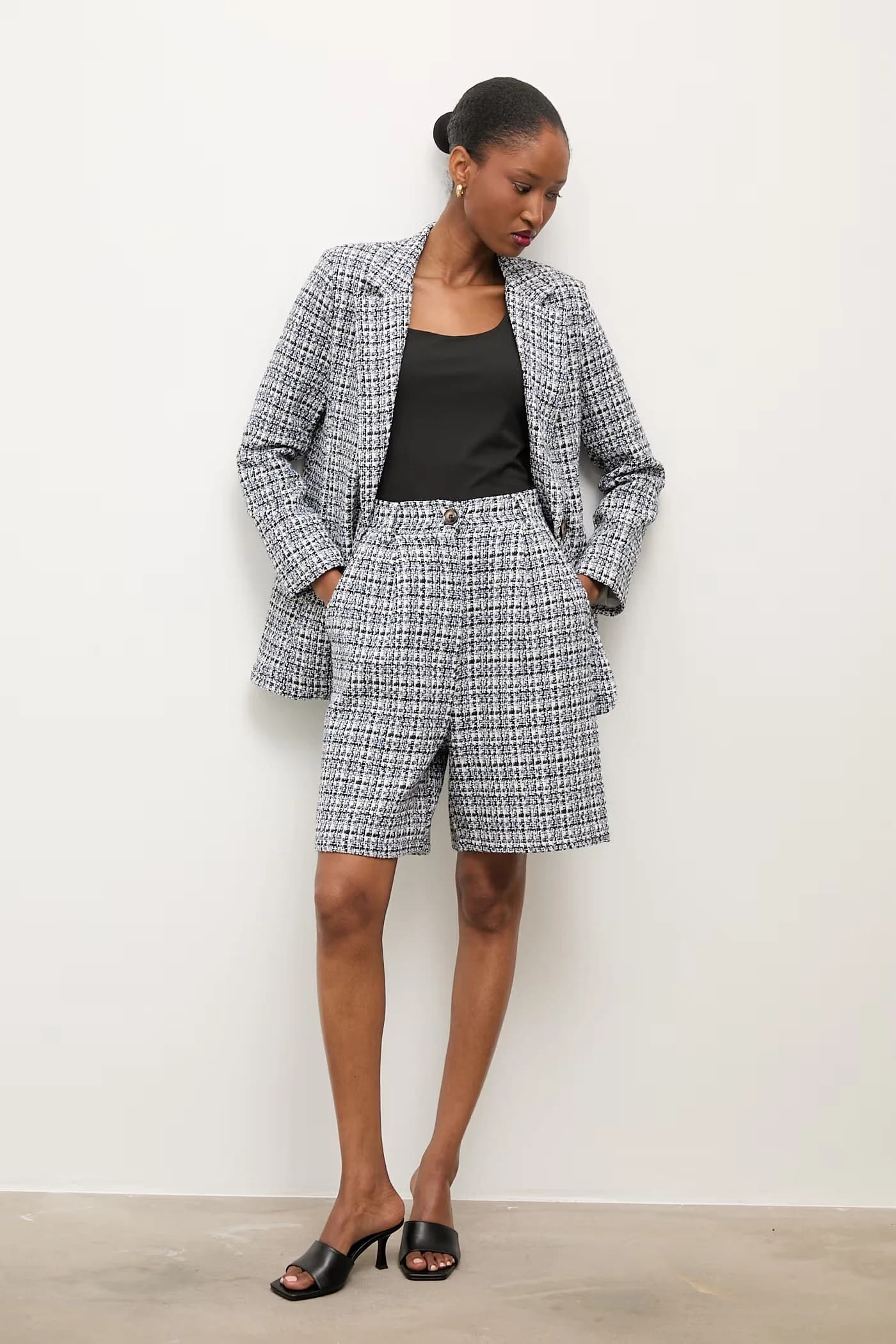 Женские шорты - фото 2