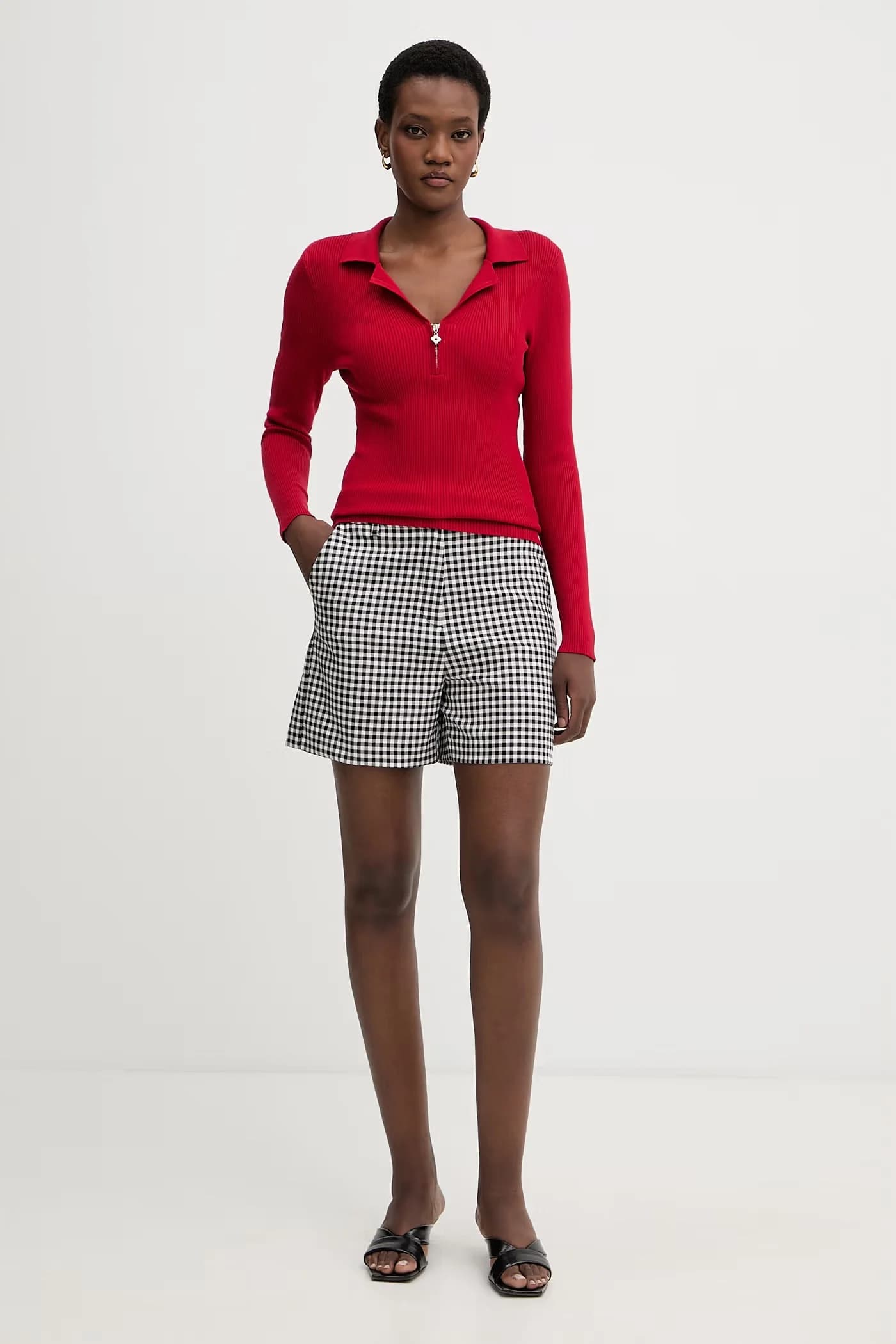 Женские шорты черный женская - фото 2