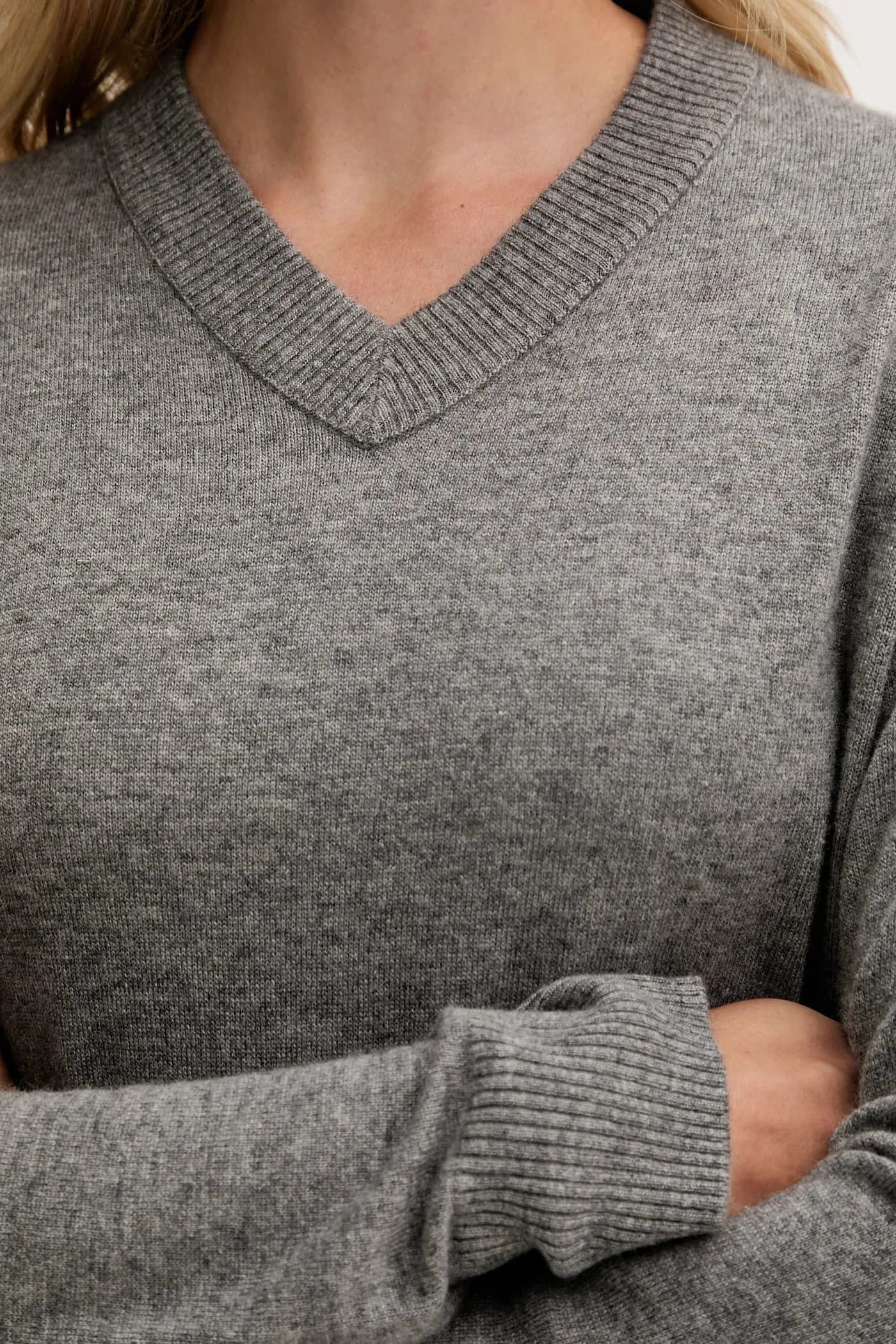 Свитер из смесовой шерсти - фото 5