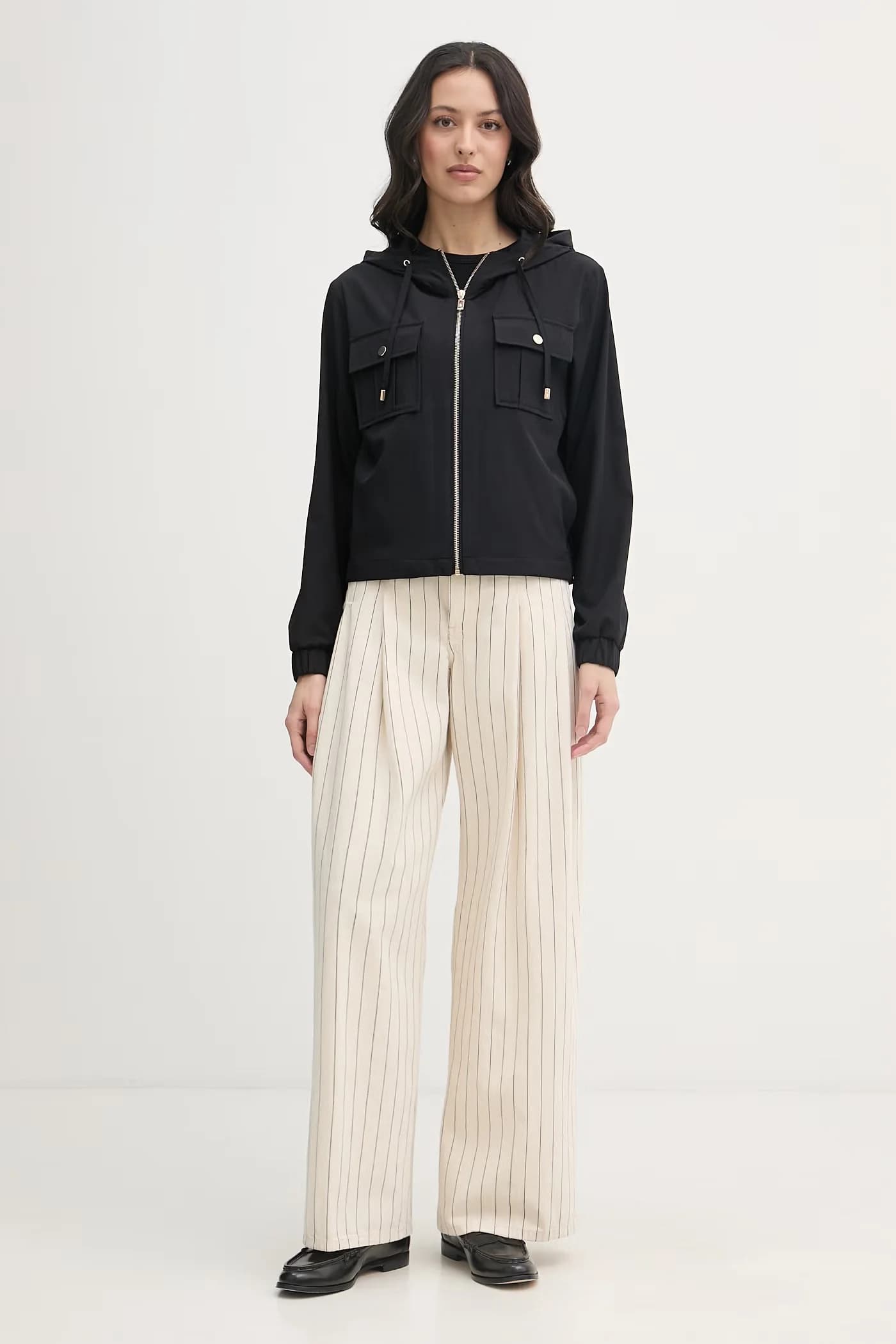 Женская куртка - фото 2