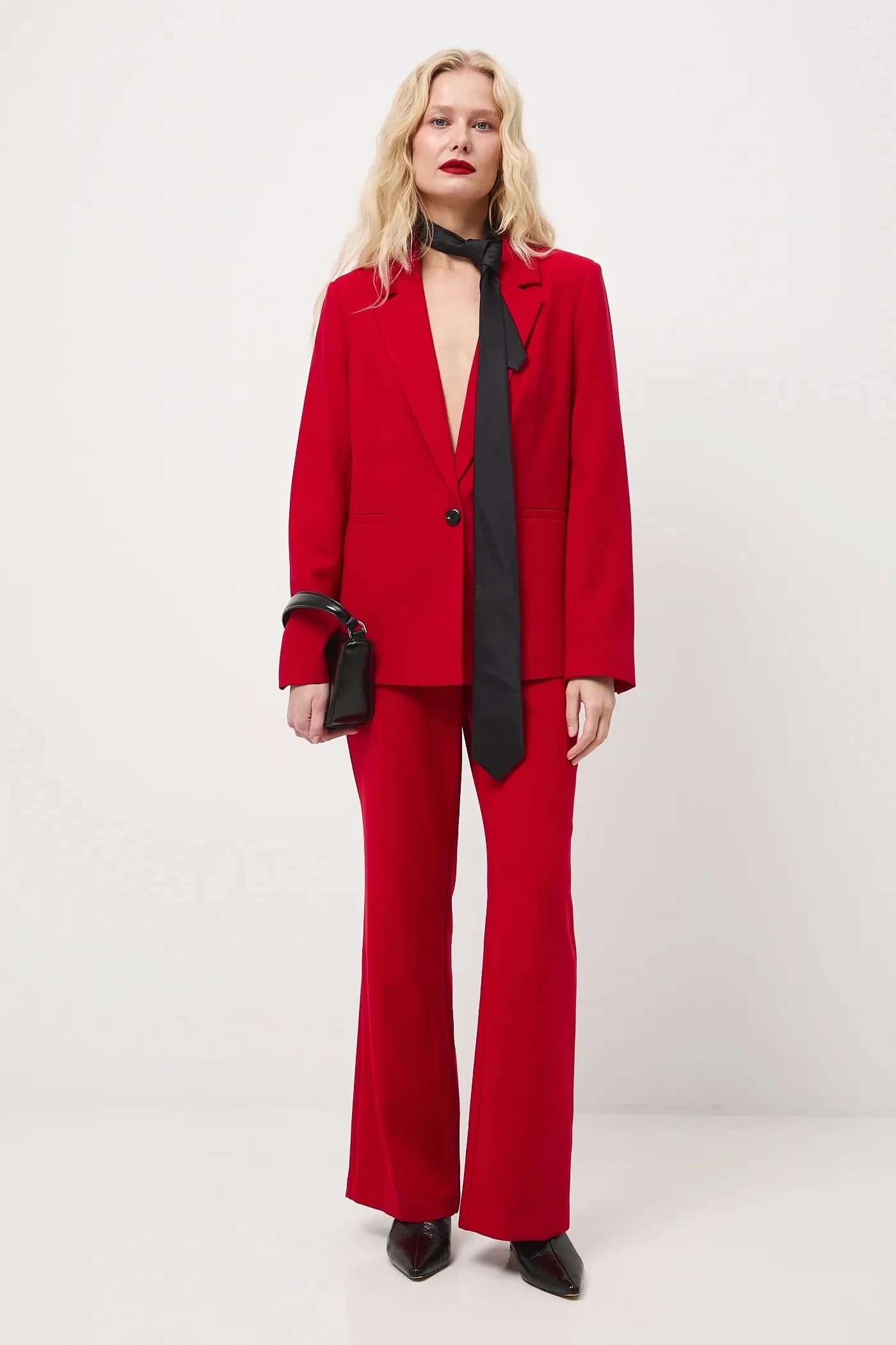 Куртка красная для женщин - фото 2