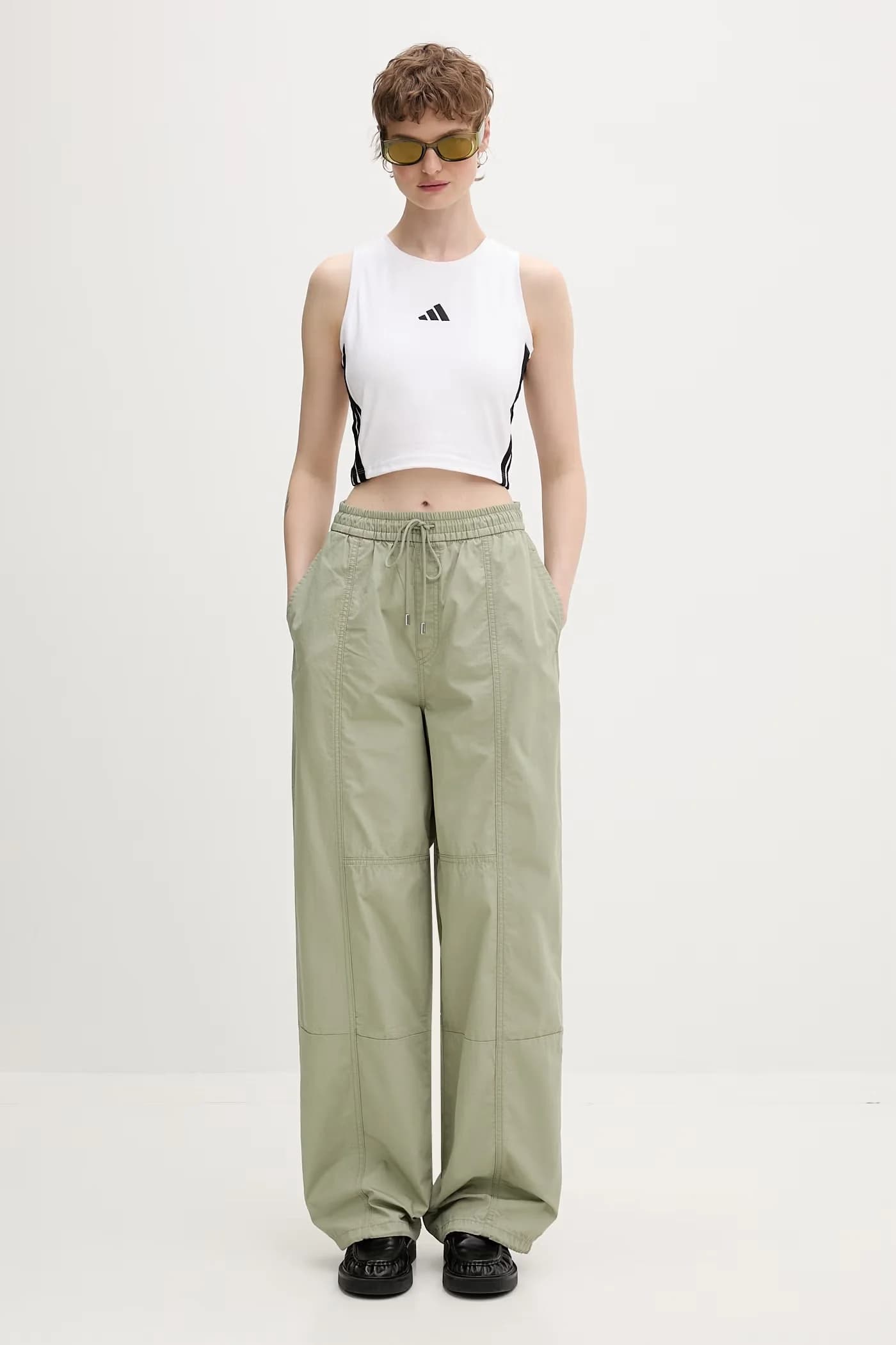 Женский укороченный топ Essentials из хлопка с эластаном - фото 2