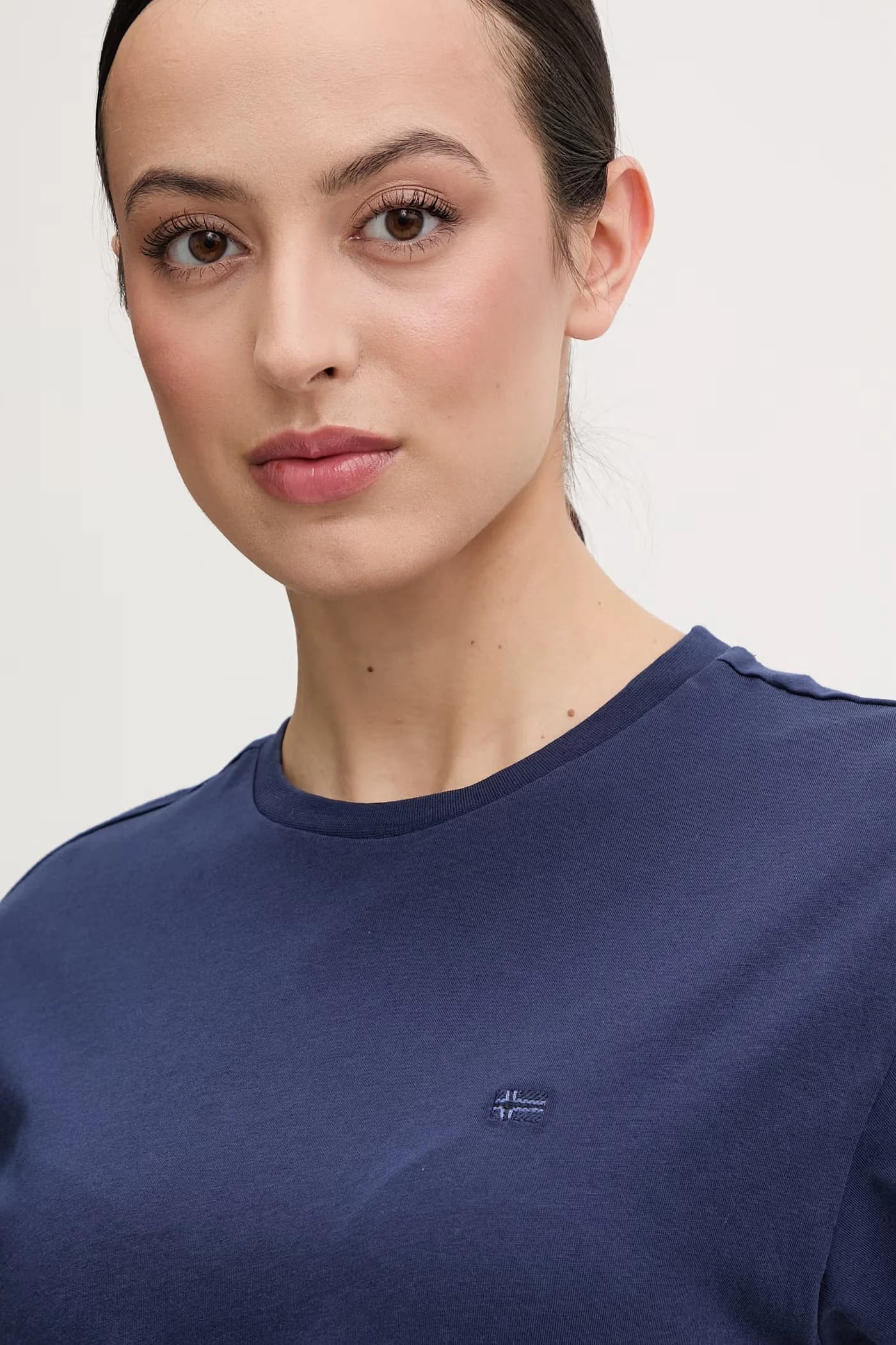 Женская футболка AURORA из хлопка - фото 4