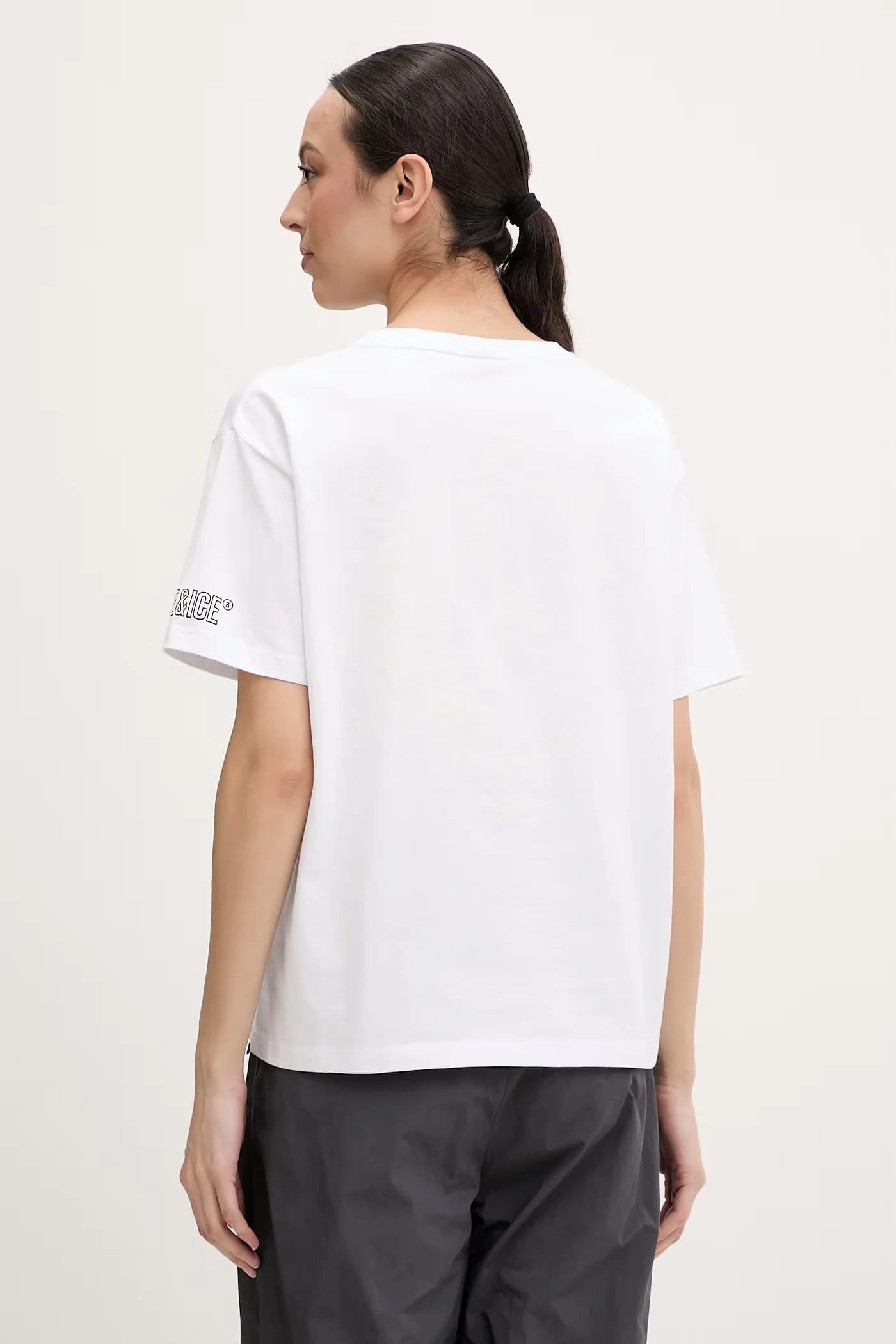 Базовая женская хлопковая футболка CARA - фото 3