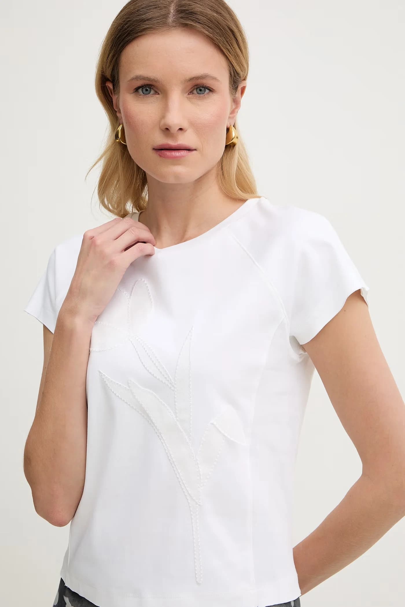 MCOVELLO женская футболка из хлопка - фото 4