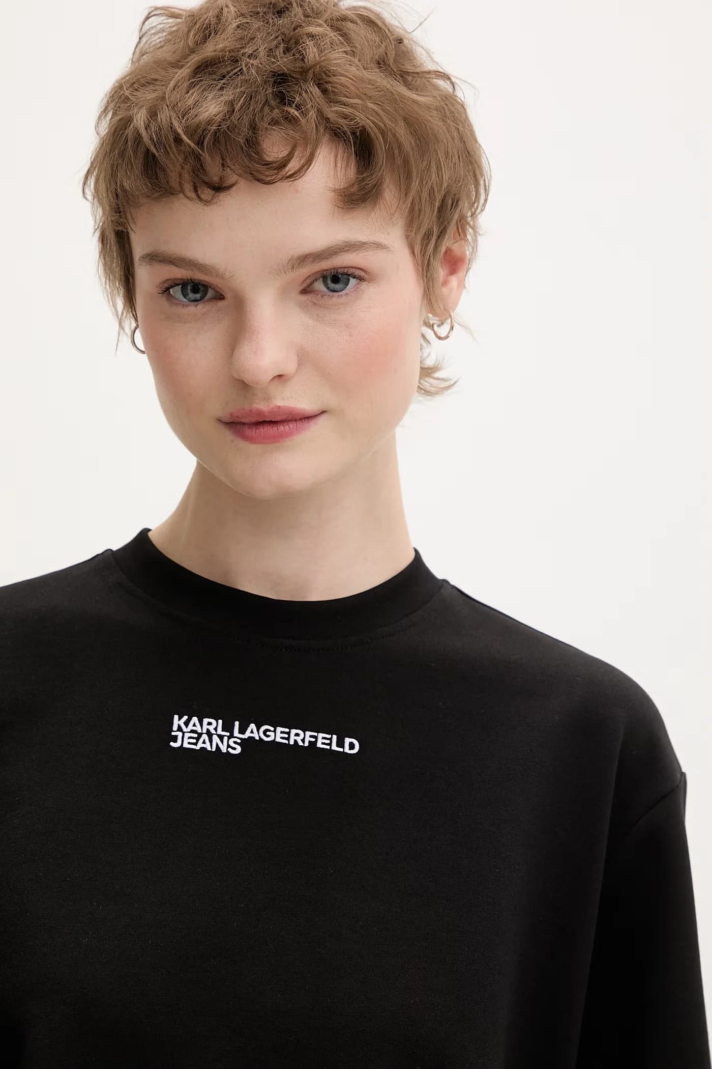 Женская футболка черная для женщин - фото 4