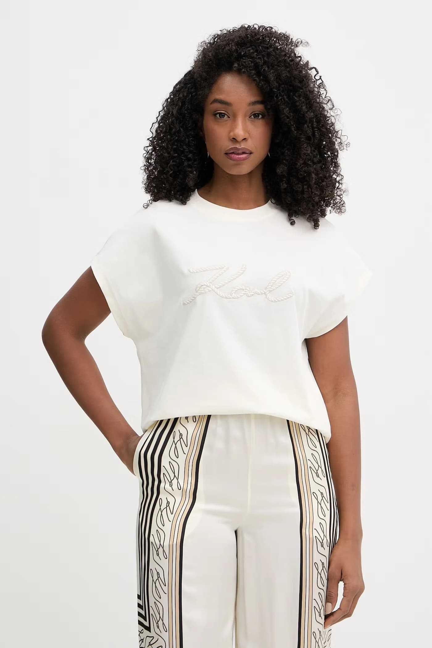 Женская хлопковая футболка бежевая для женщин