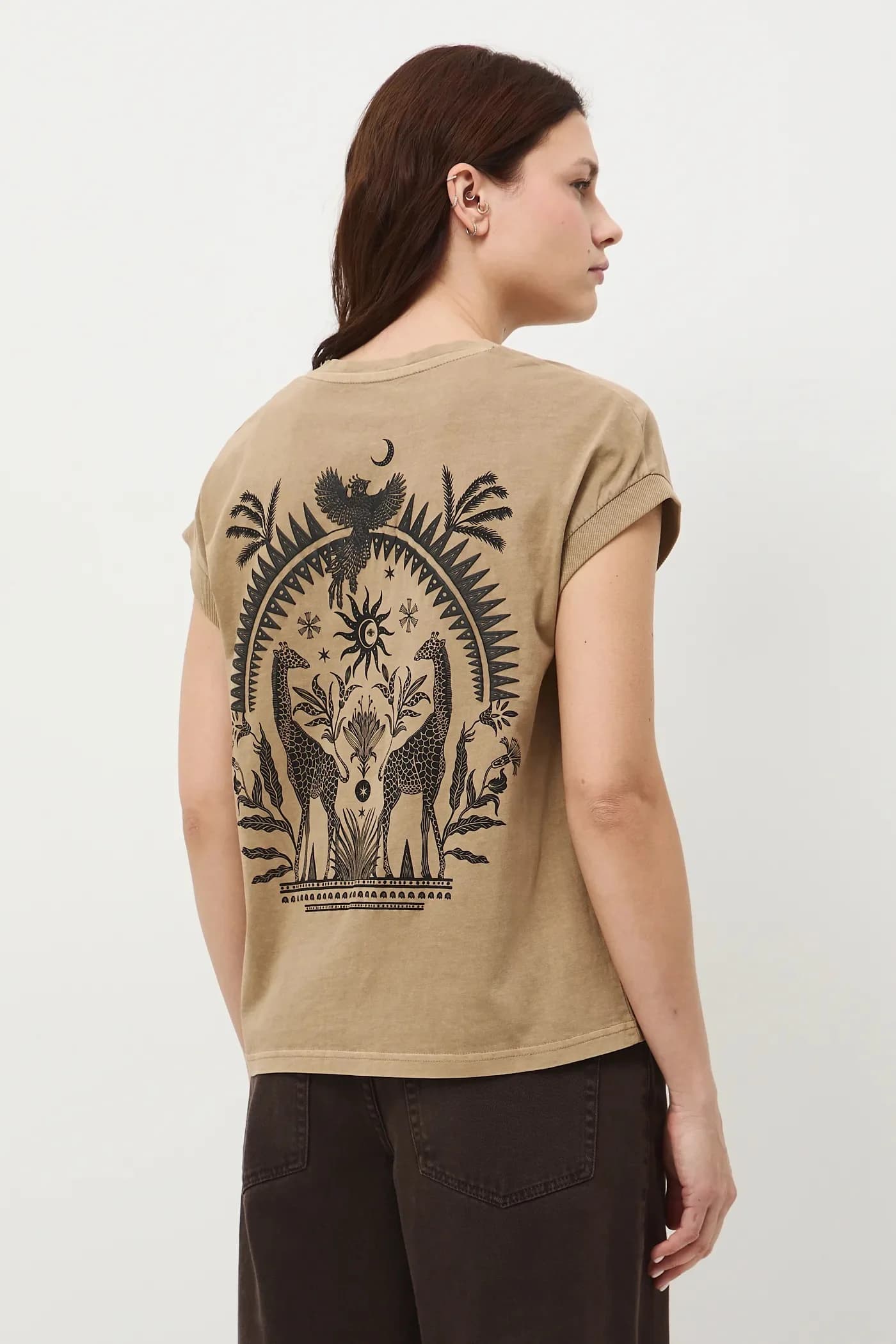 Хлопковая футболка бежевая для женщин - фото 3