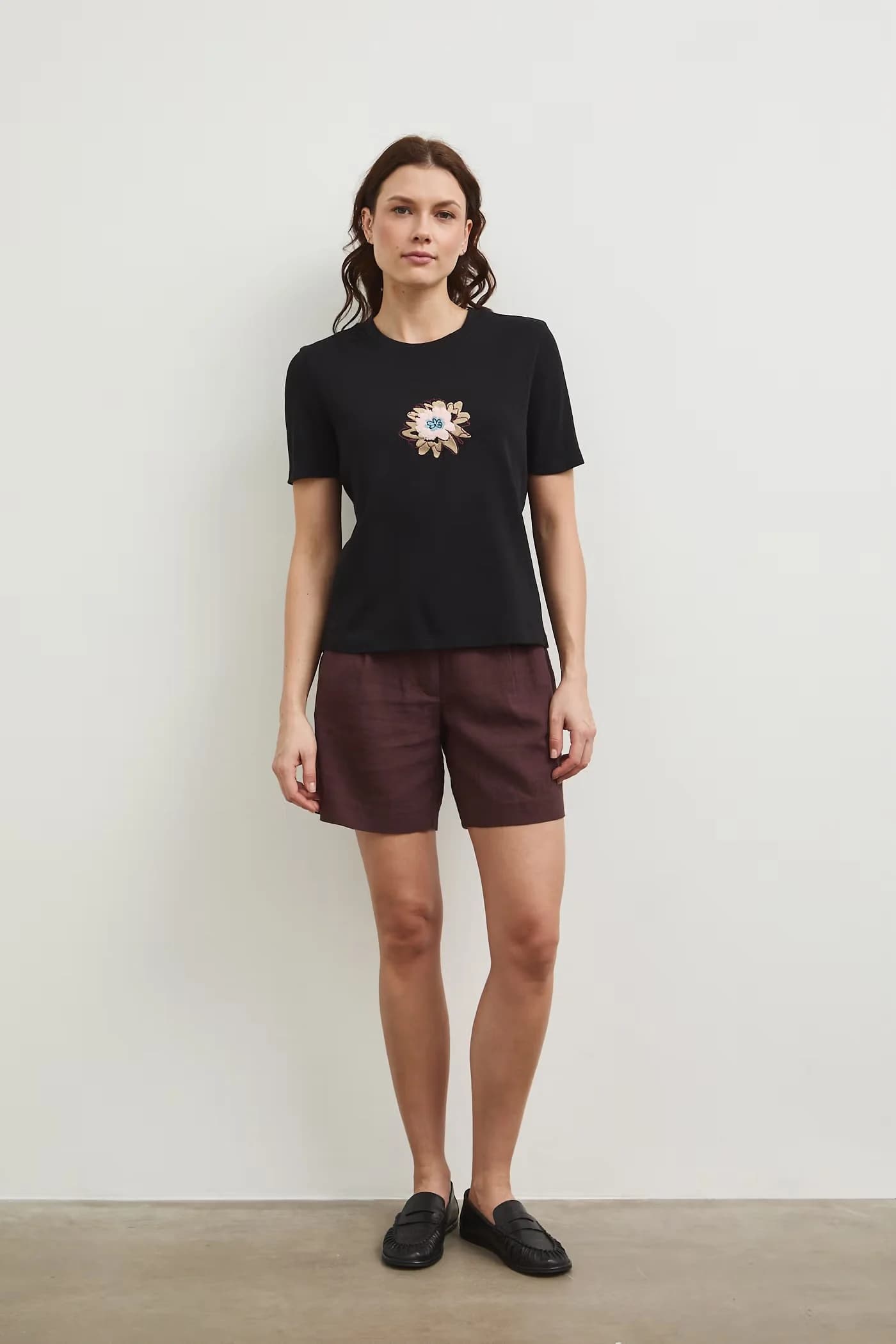 футболка черная для женщин - фото 2