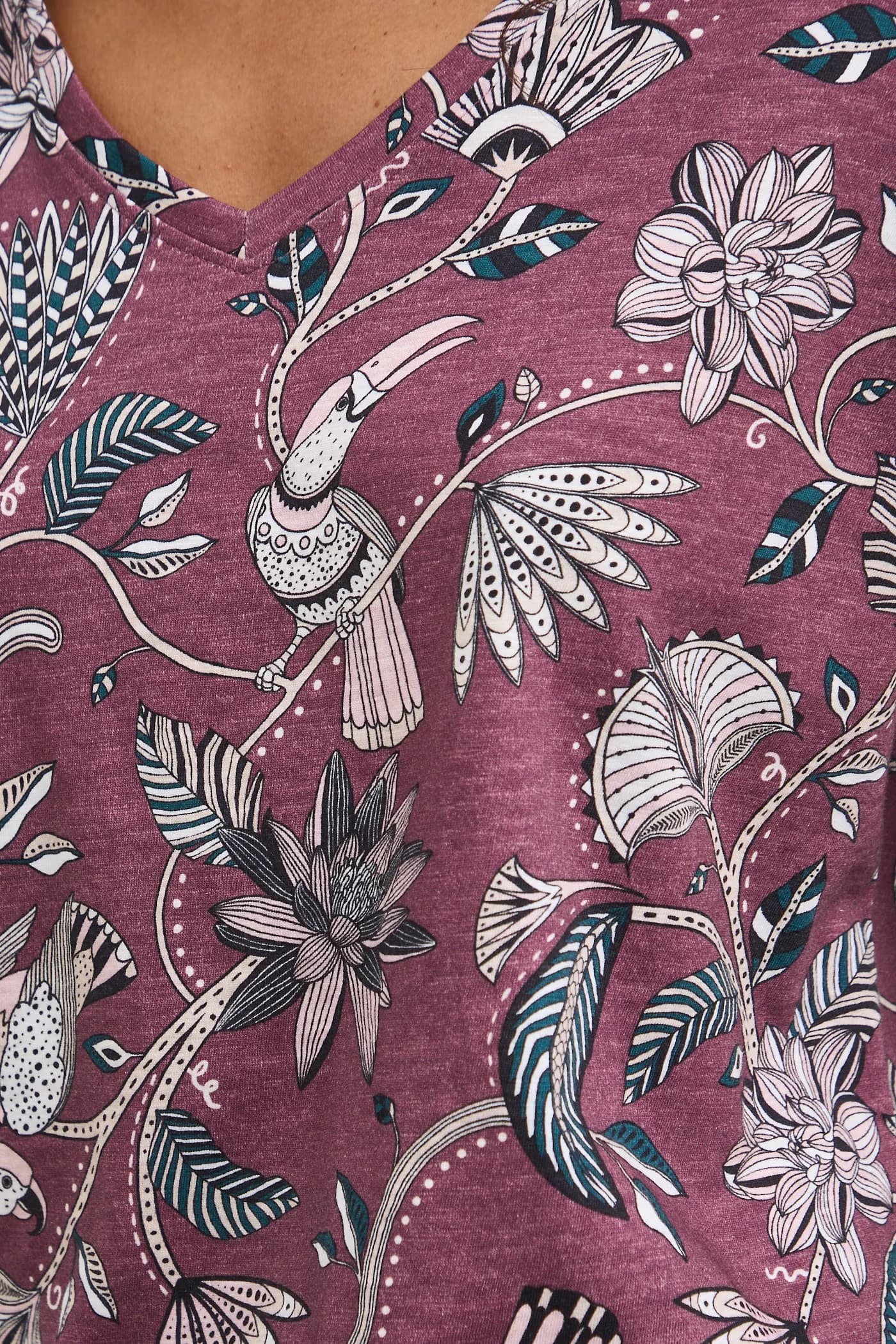 Хлопковая футболка бордовая для женщин - фото 6