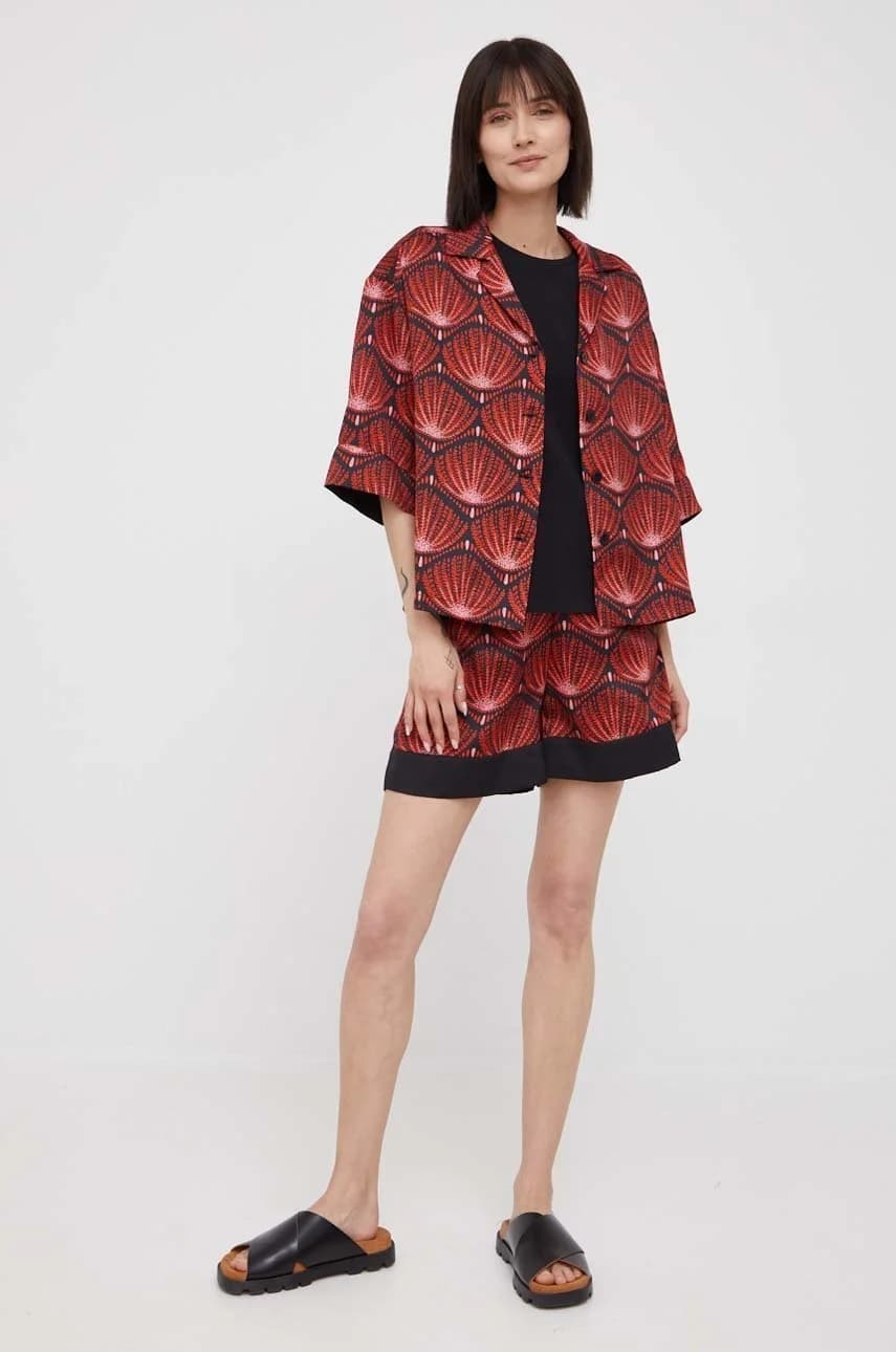 Хлопковая футболка черная для женщин - фото 2