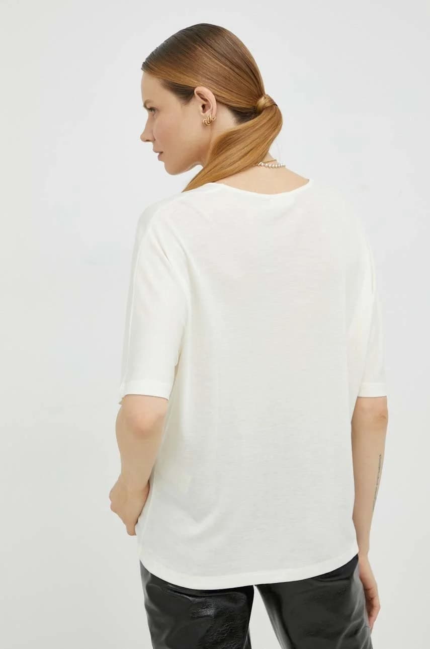 футболка бежевая для женщин - фото 3