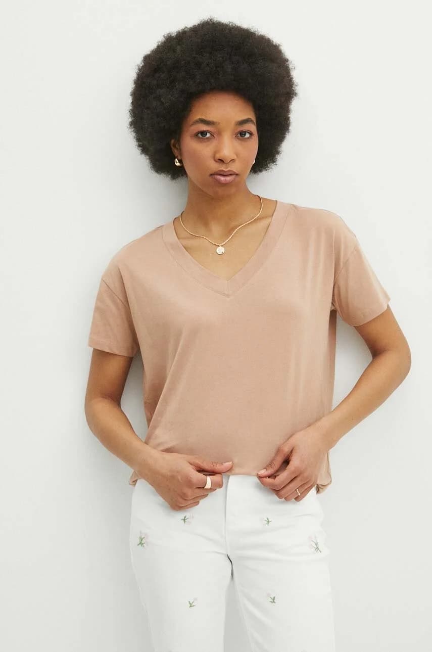 Хлопковая футболка бежевая для женщин