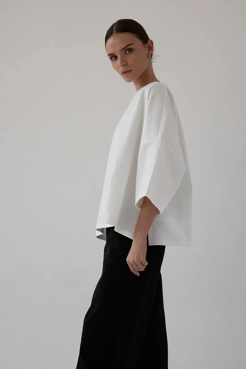 Базовая женская футболка KOAI из хлопка - фото 4