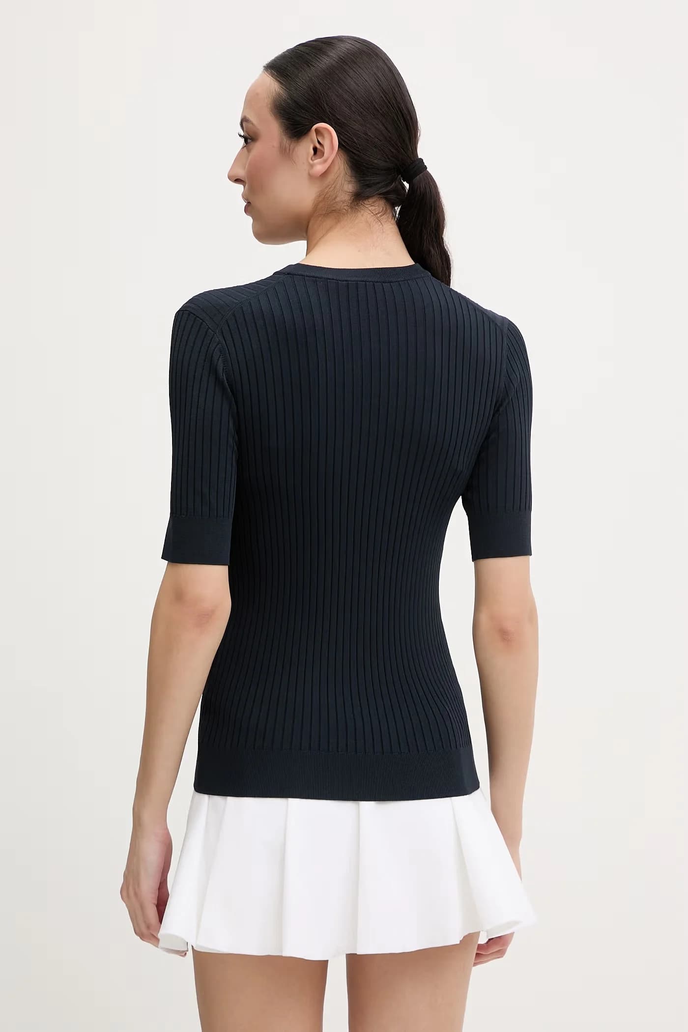 Базовая женская футболка с вискозой JADOU - фото 3