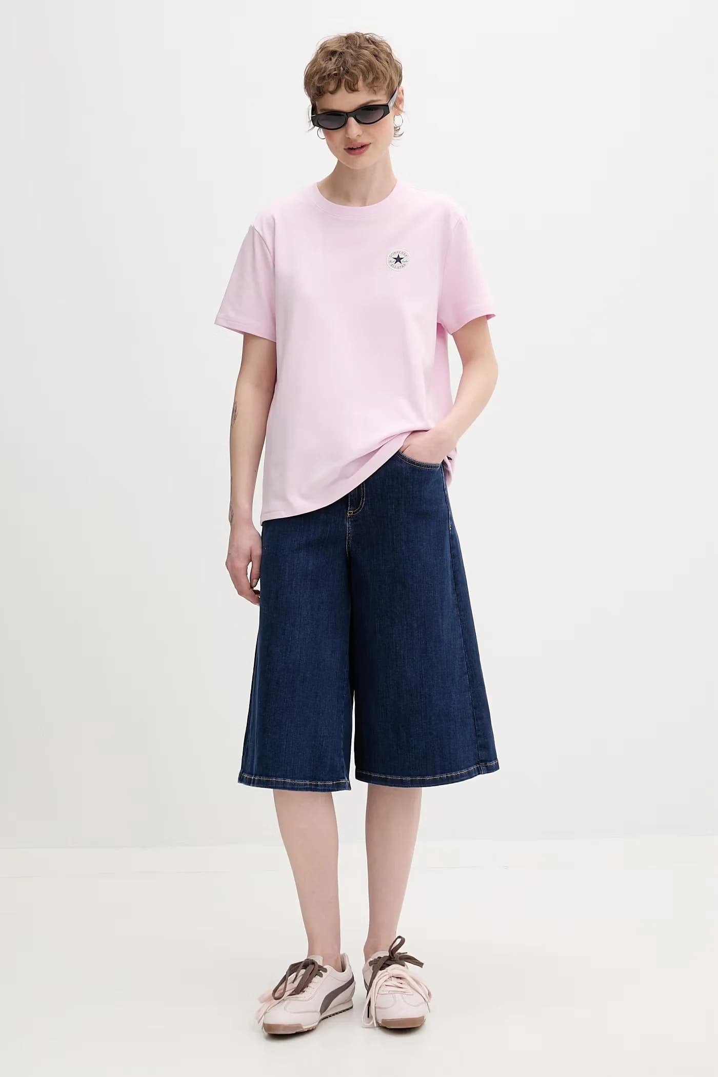 Женская футболка - фото 2