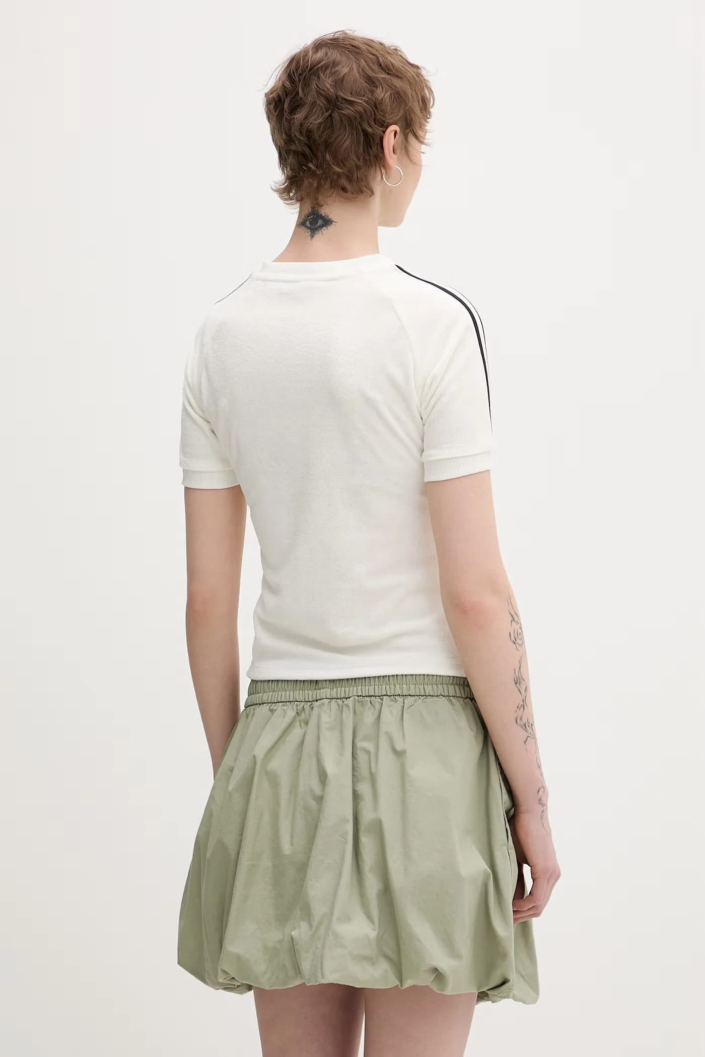 Женская футболка - фото 3