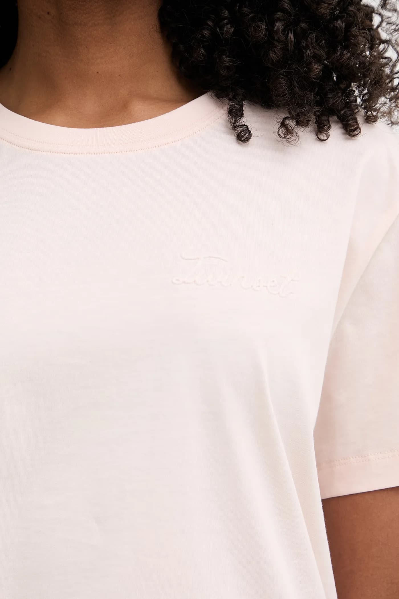 Базовая женская хлопковая футболка - фото 5