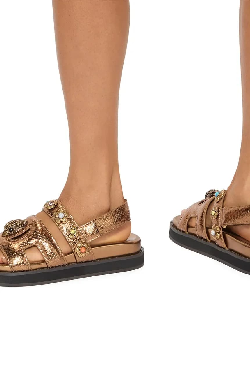 Женские шлепанцы на плоской подошве с вырезами Eagle - фото 6