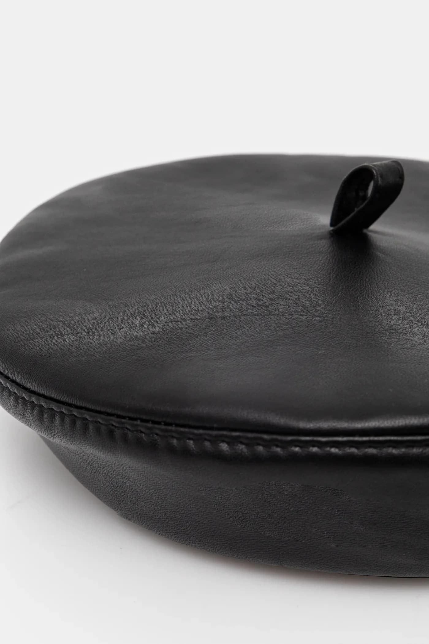 Кожаный берет - фото 3