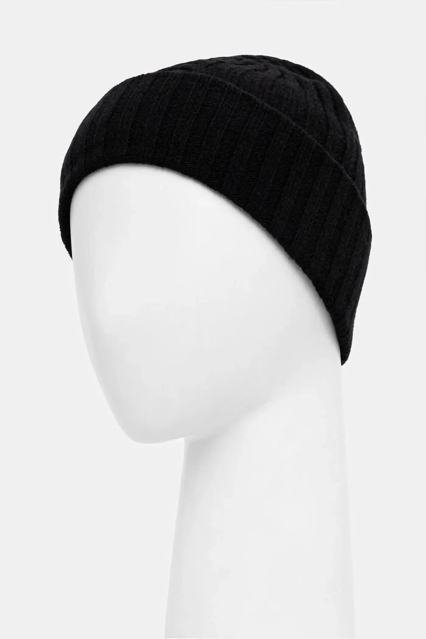 Шапка из смесовой шерсти - фото 2