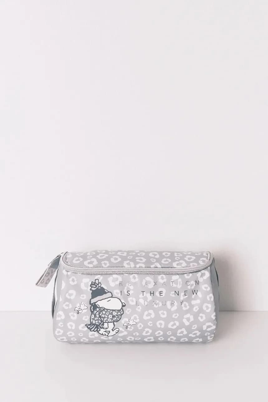 Дорожная косметичка SNOOPY