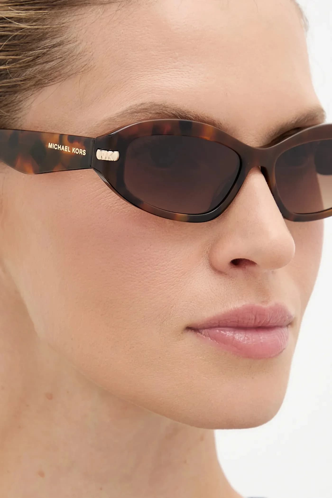 Солнцезащитные очки - фото 8