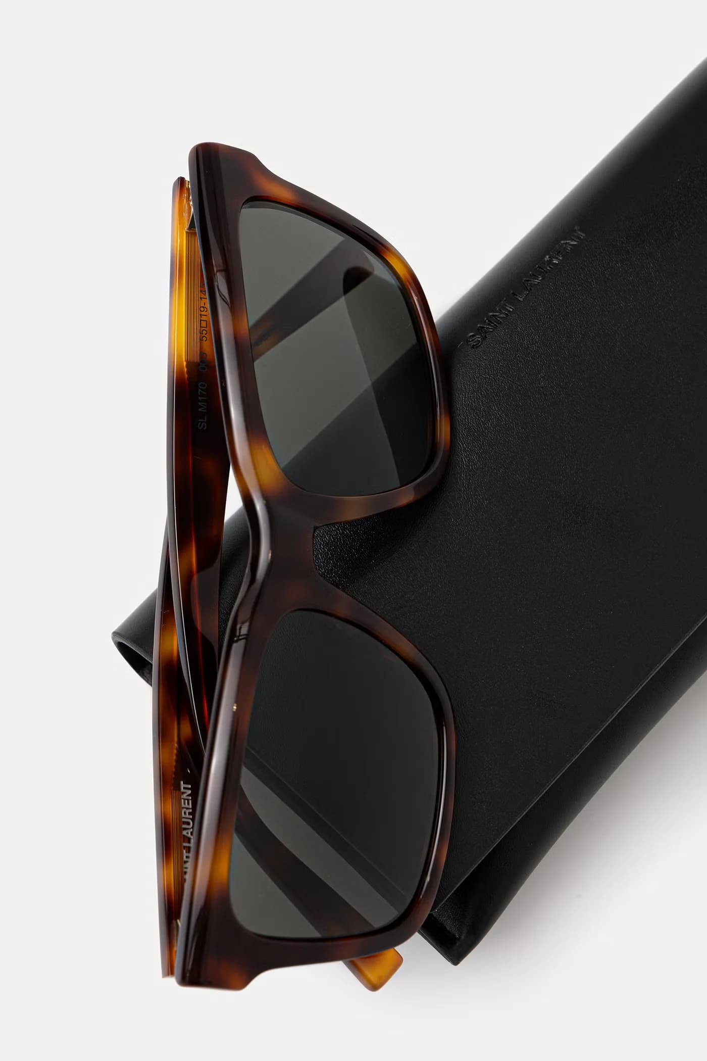 Женские солнцезащитные очки - фото 3