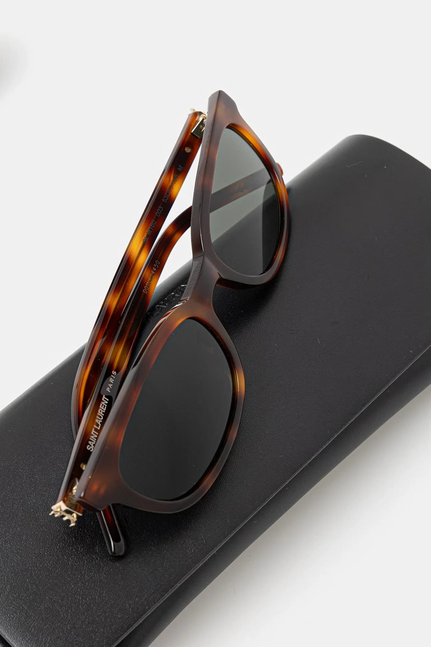 Женские солнцезащитные очки - фото 3