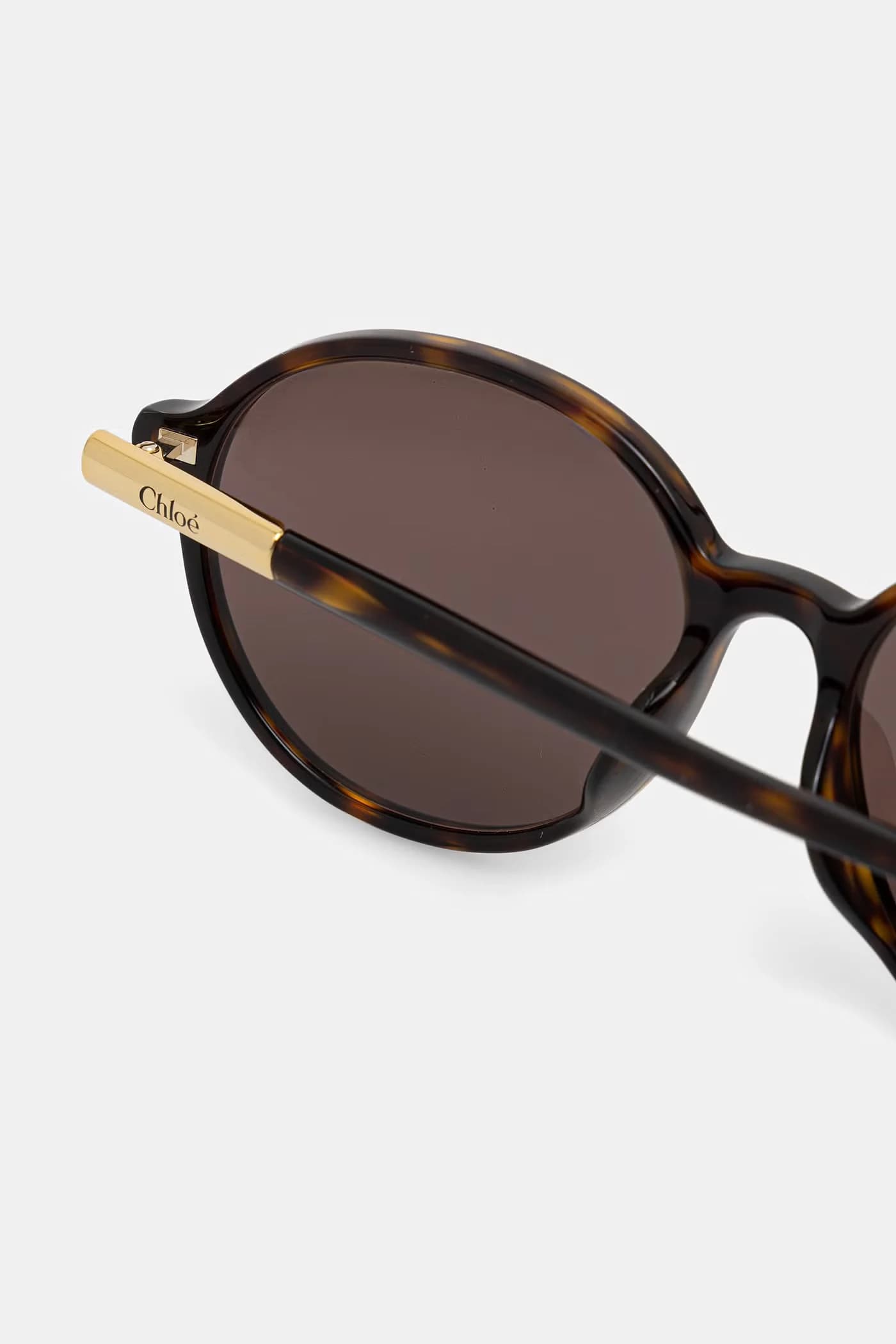 Женские солнцезащитные очки - фото 3