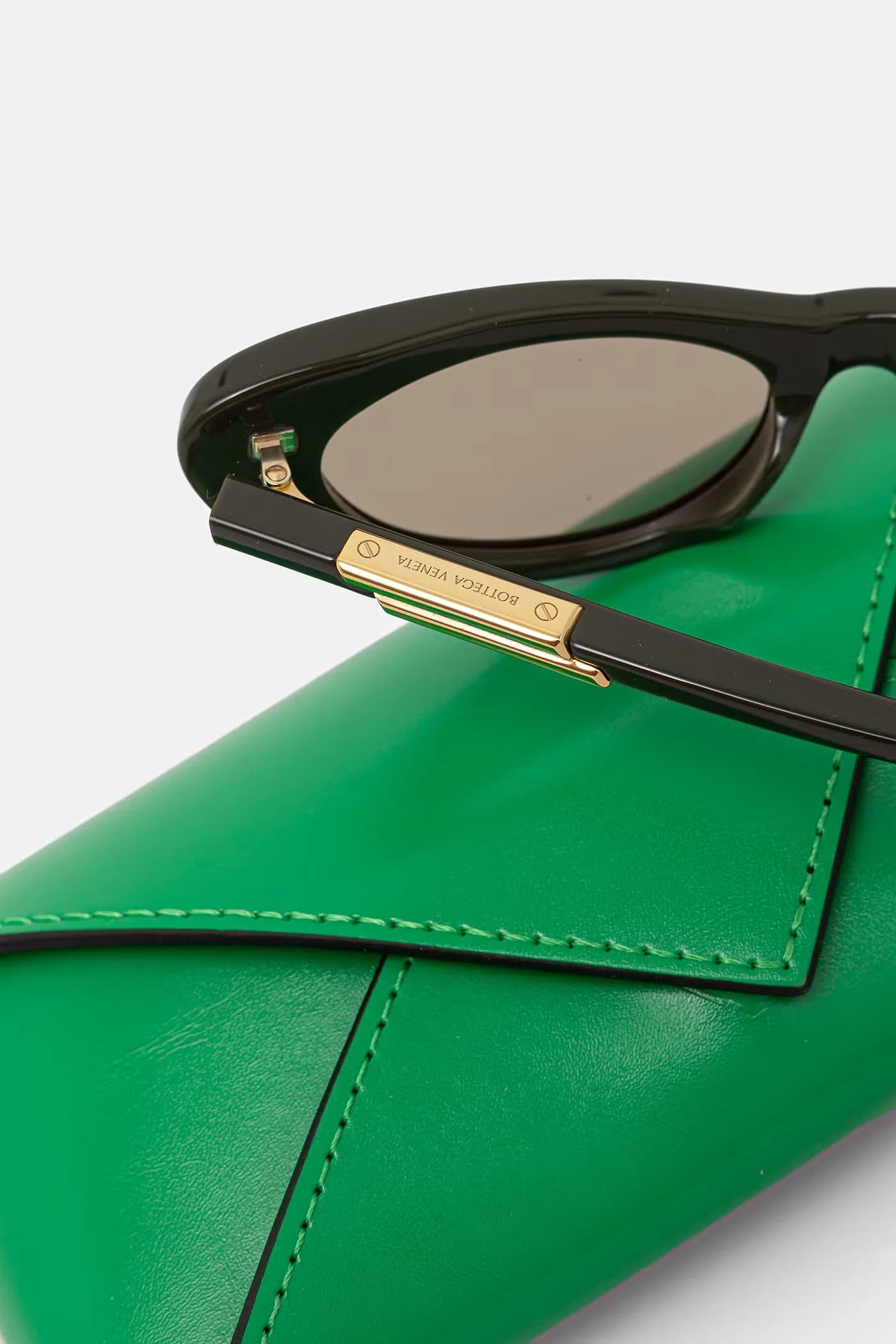 Женские солнцезащитные очки «кошачий глаз» - фото 3