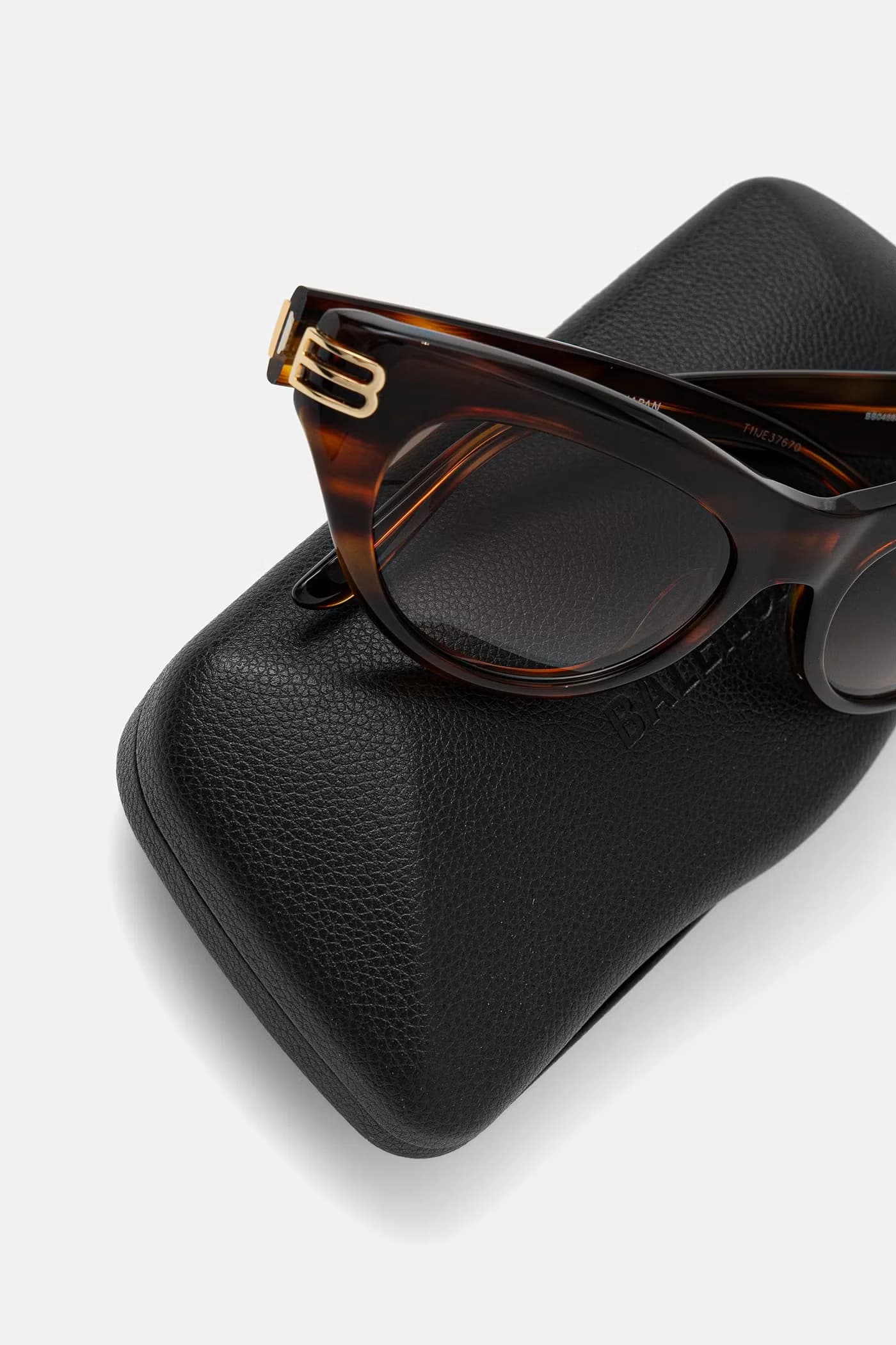 Женские солнцезащитные очки «кошачий глаз» - фото 3