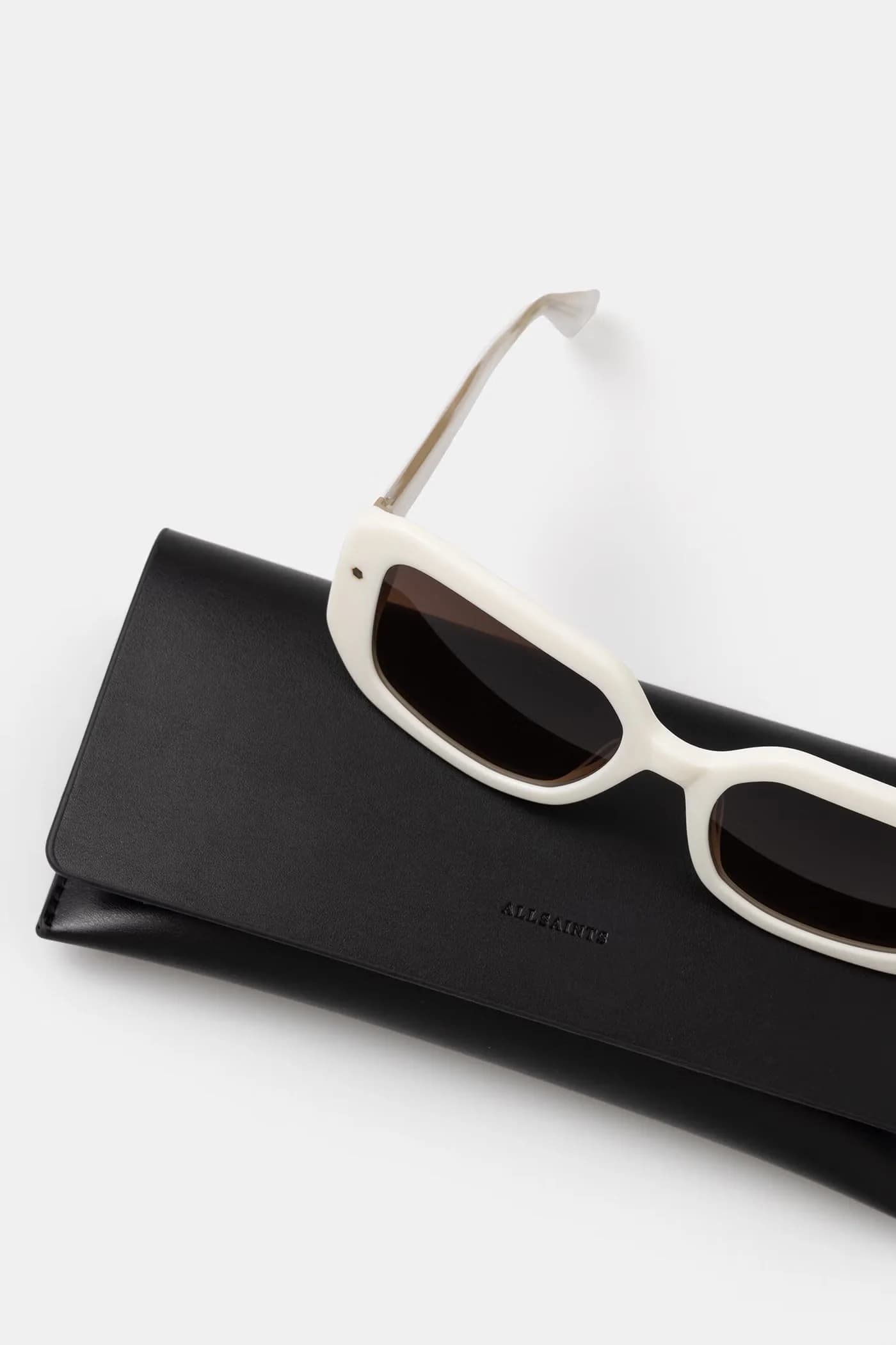 женские солнцезащитные очки Jade - фото 7