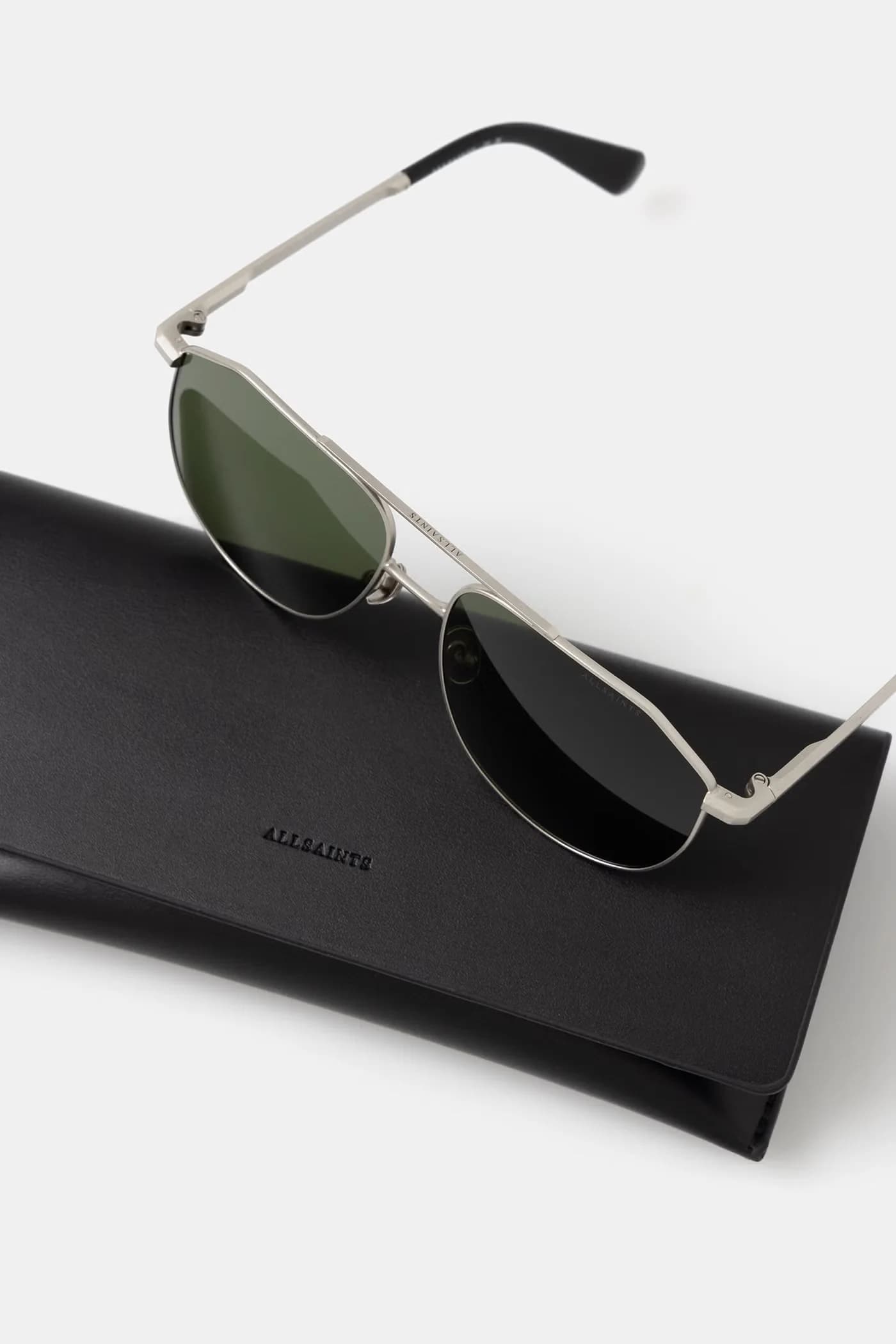 женские солнцезащитные очки Moe - фото 7