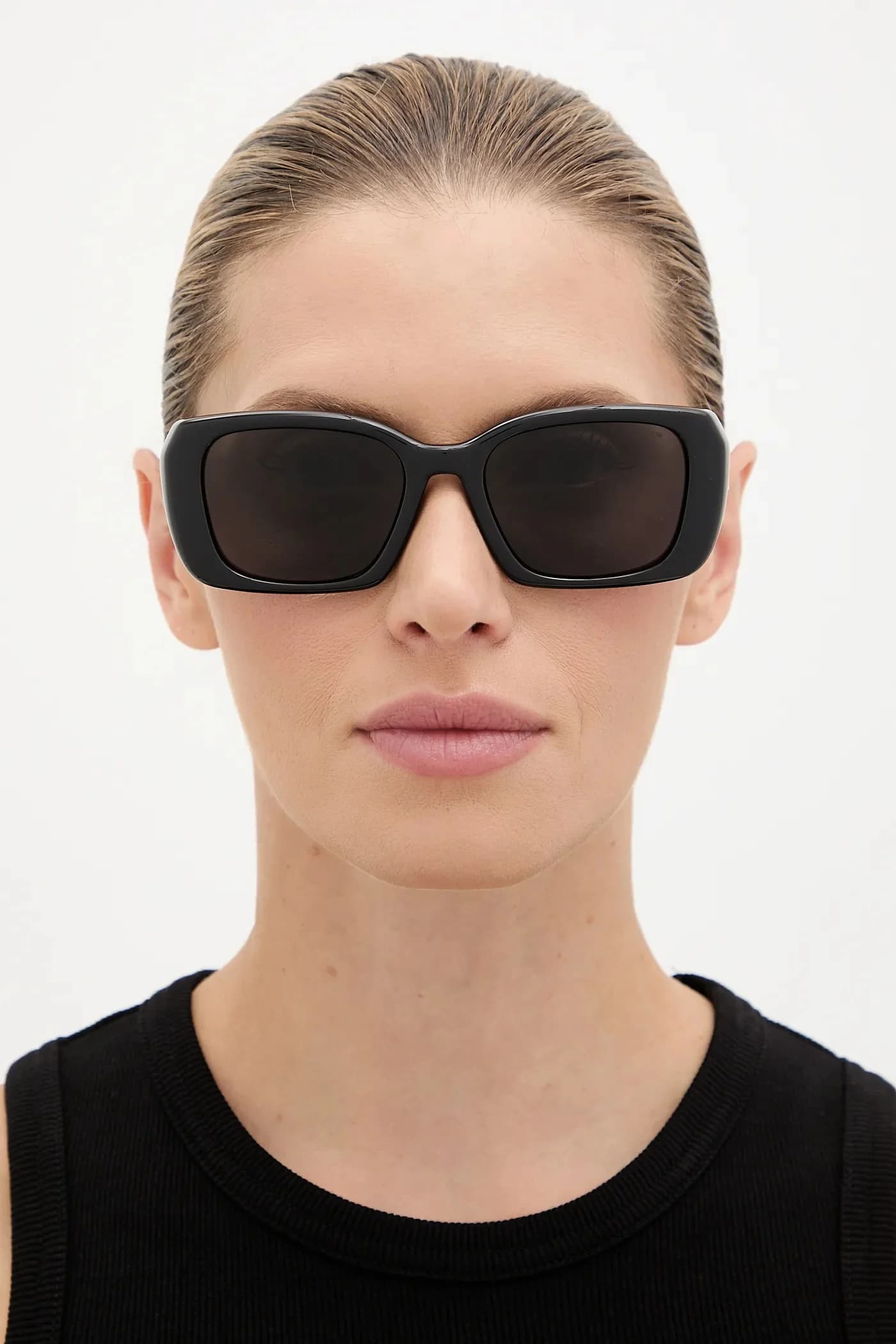 Солнцезащитные очки - фото 7