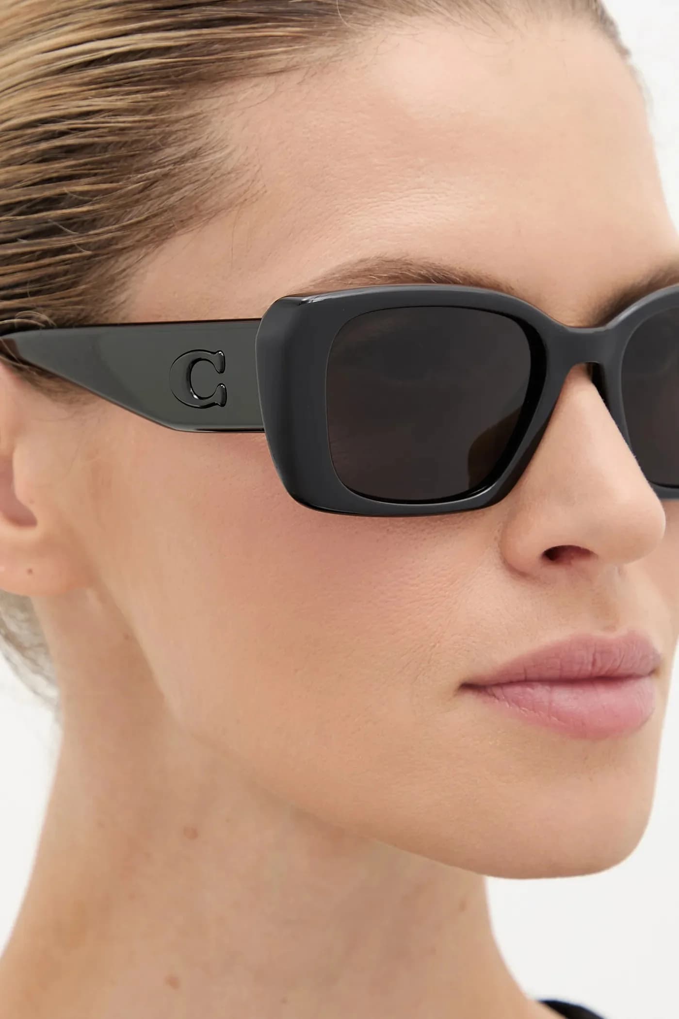 Солнцезащитные очки - фото 8