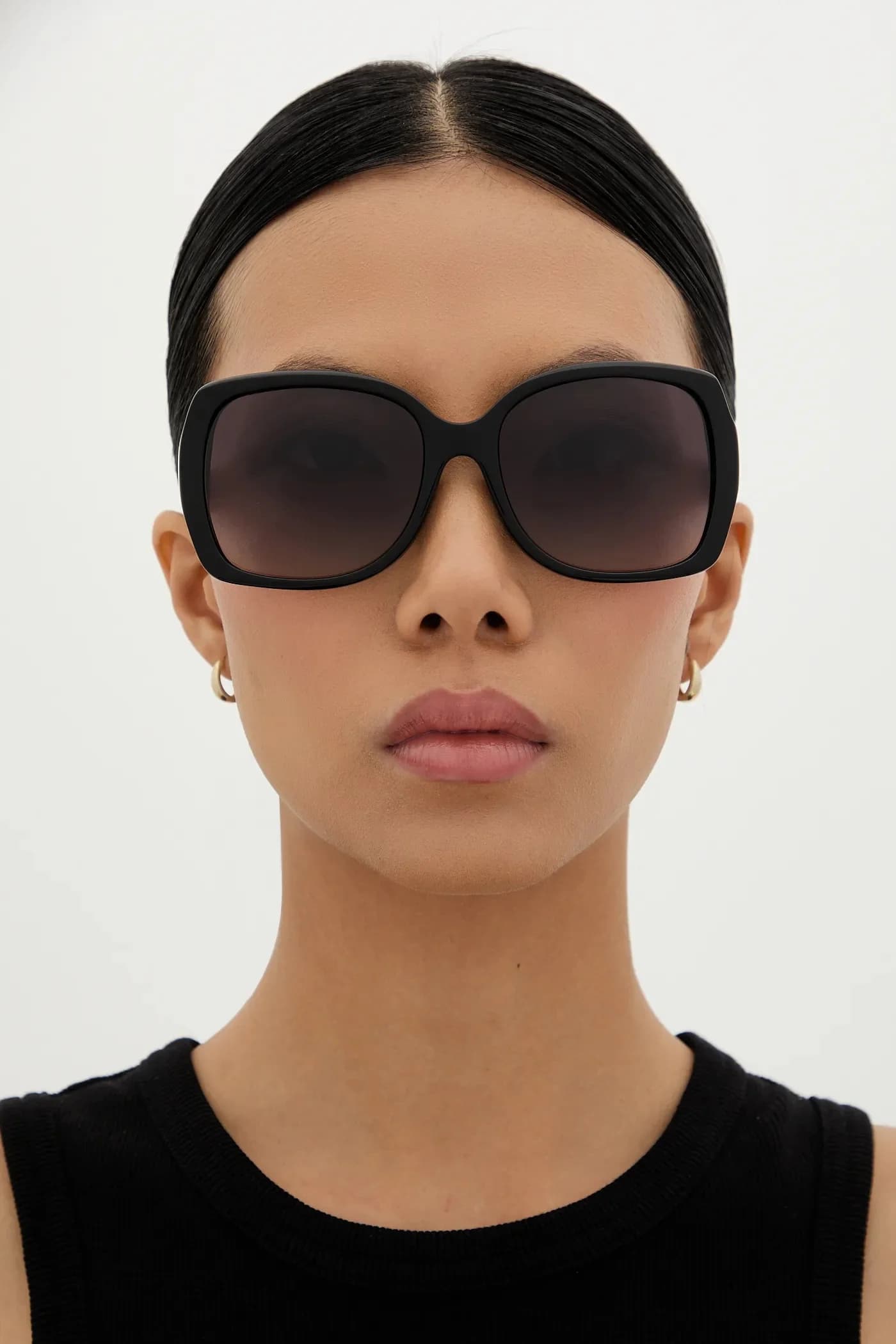 Солнцезащитные очки - фото 6