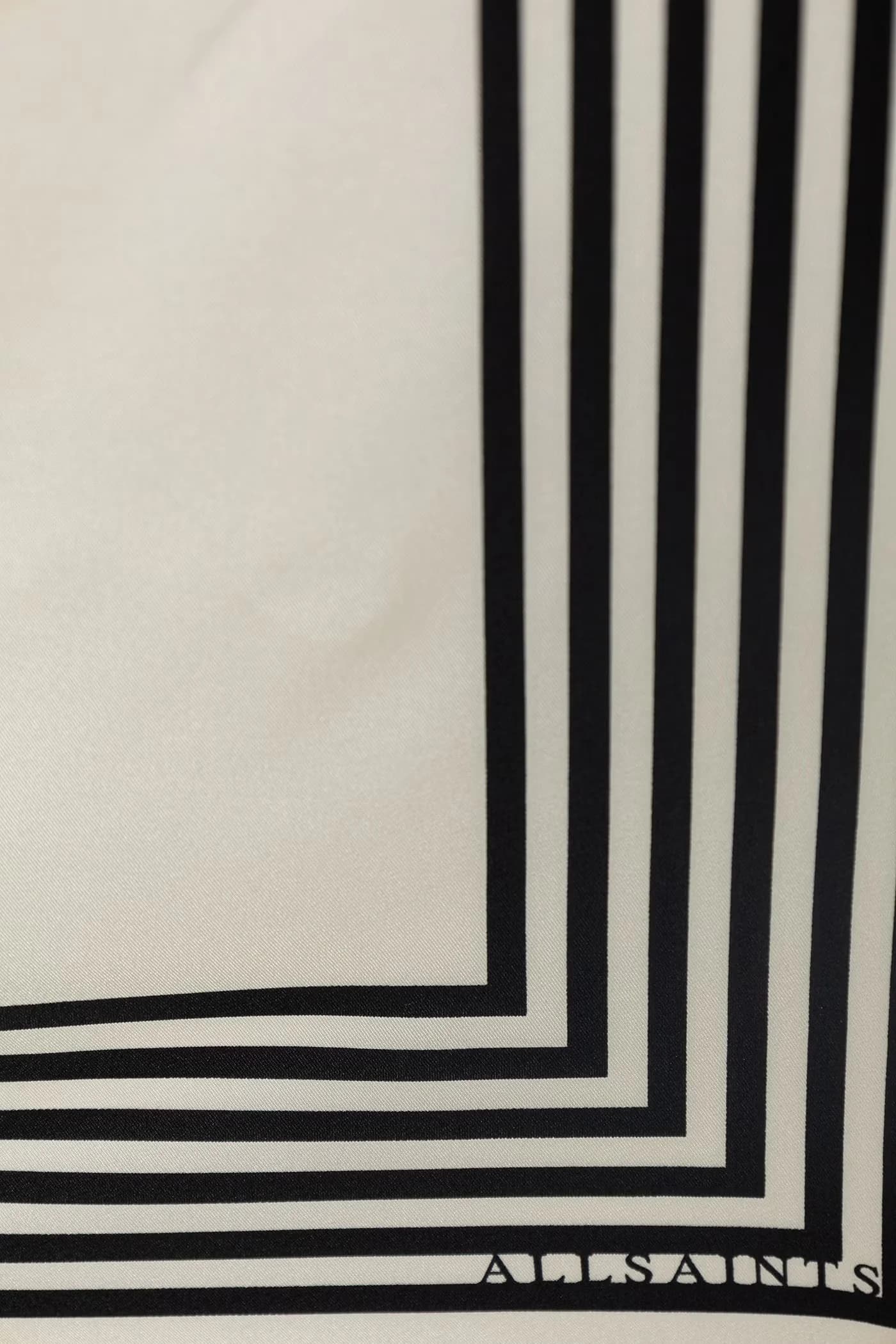 Женский шелковый шарф - фото 3