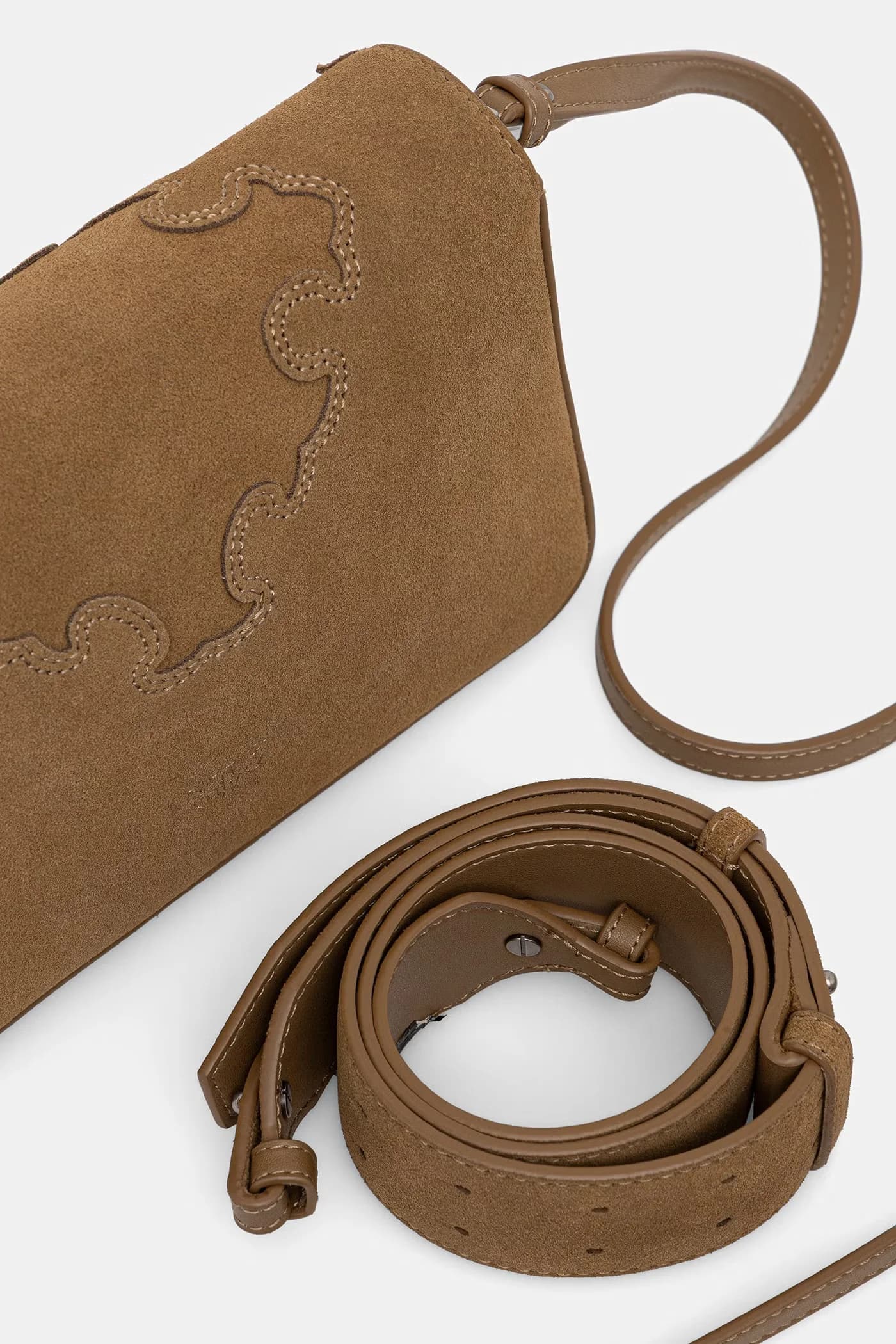 Женская замшевая сумка через плечо - фото 5