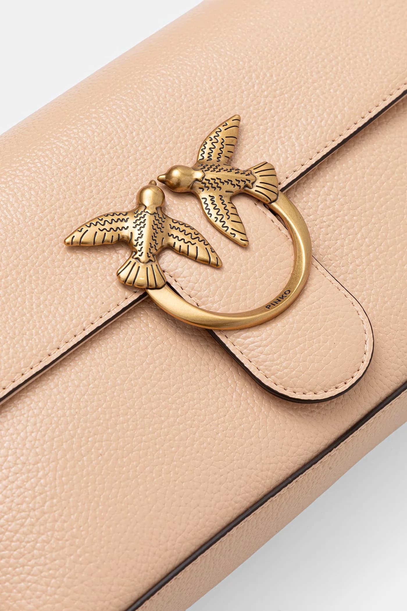 Женская кожаная сумка через плечо - фото 11