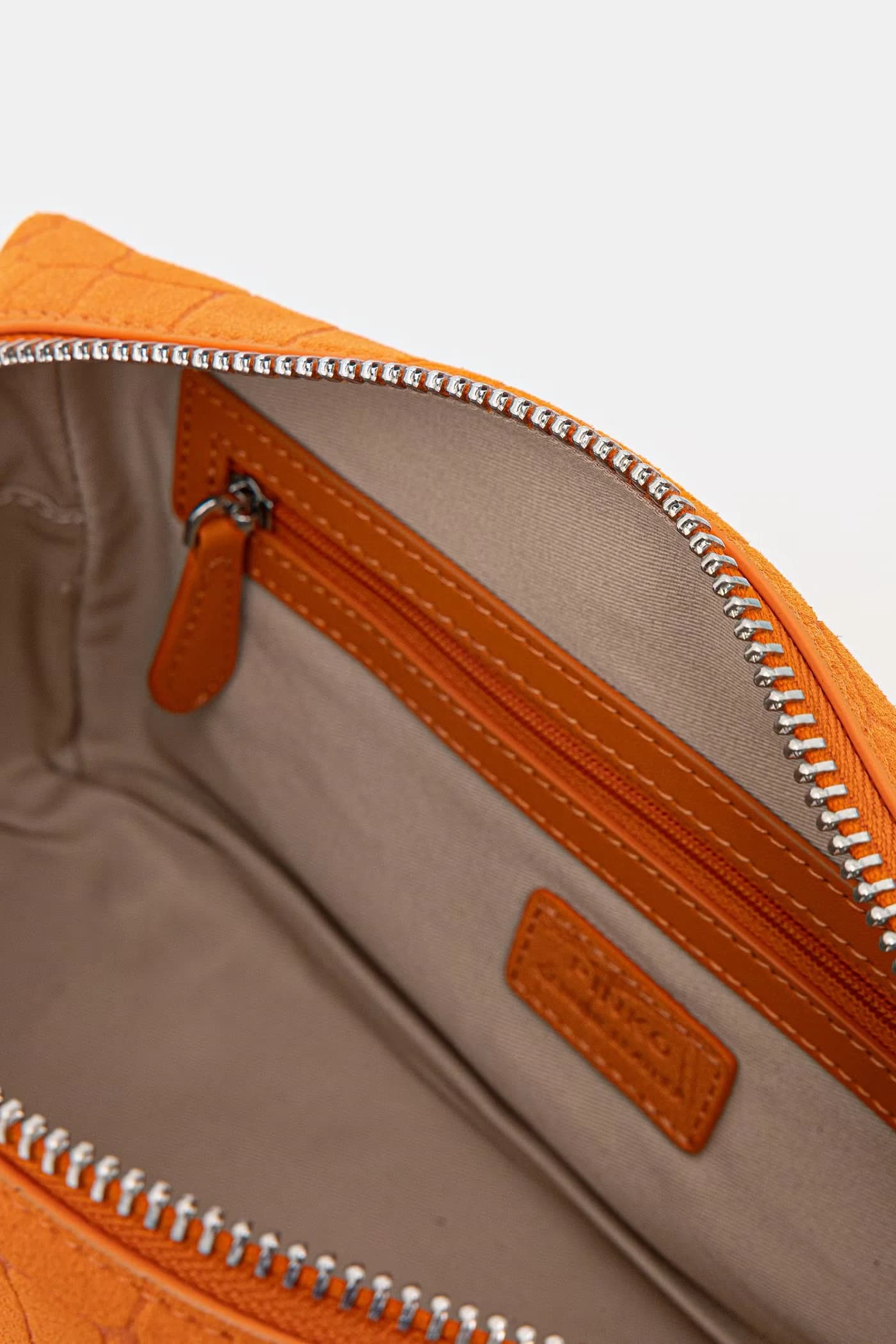 Женская сумка через плечо - фото 9