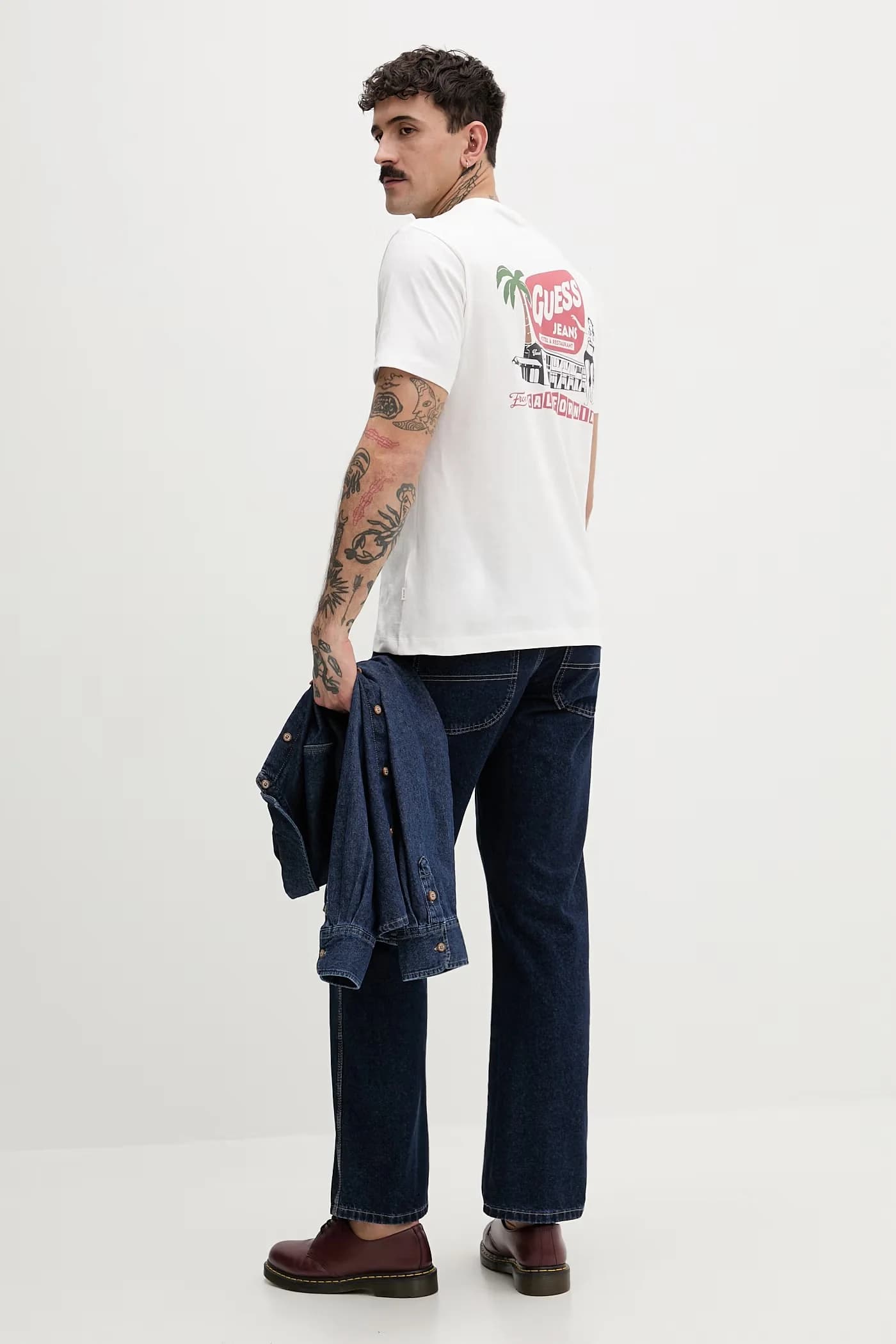 Мужские джинсы свободного кроя - фото 2