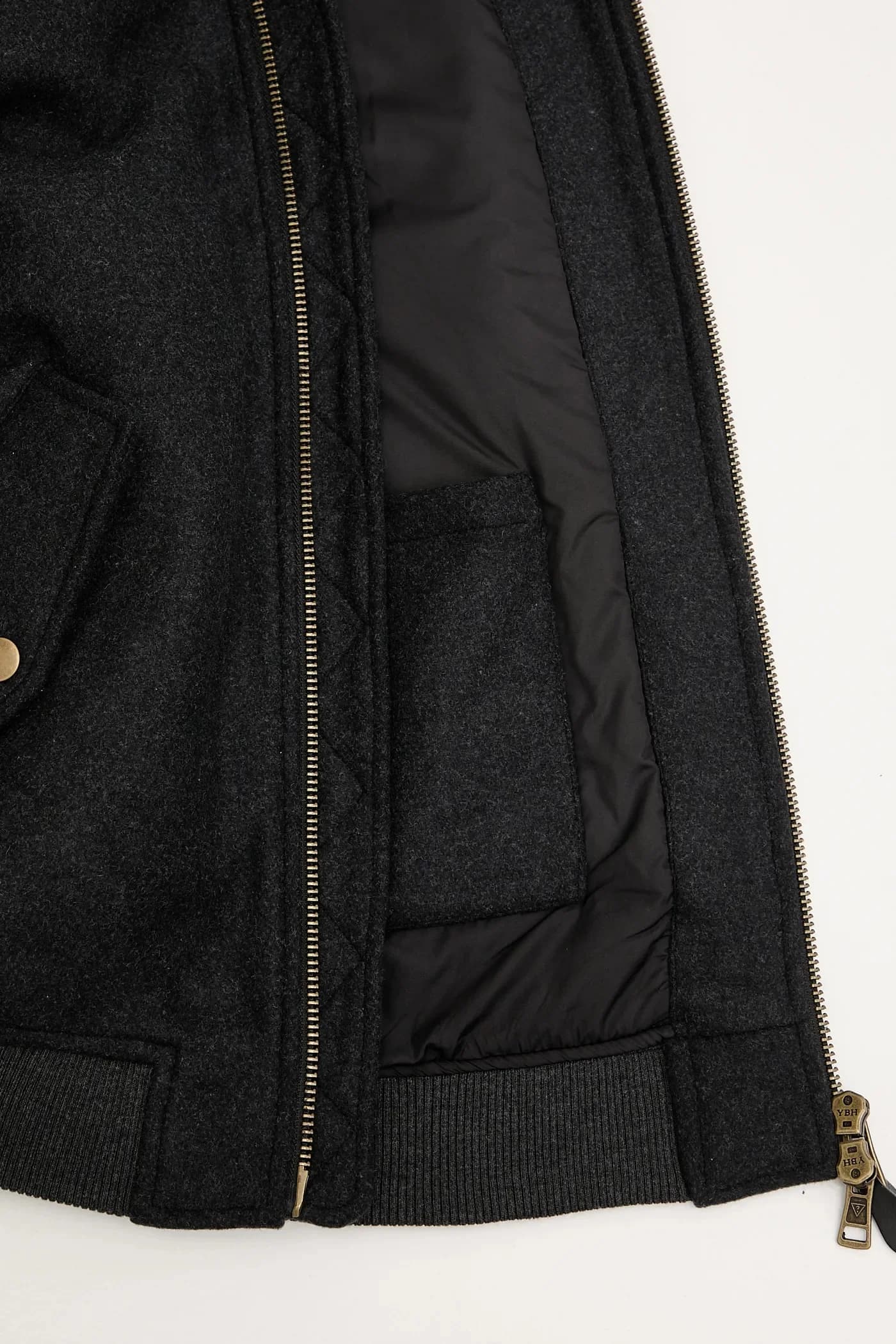 Бомбер из шерсти - фото 11